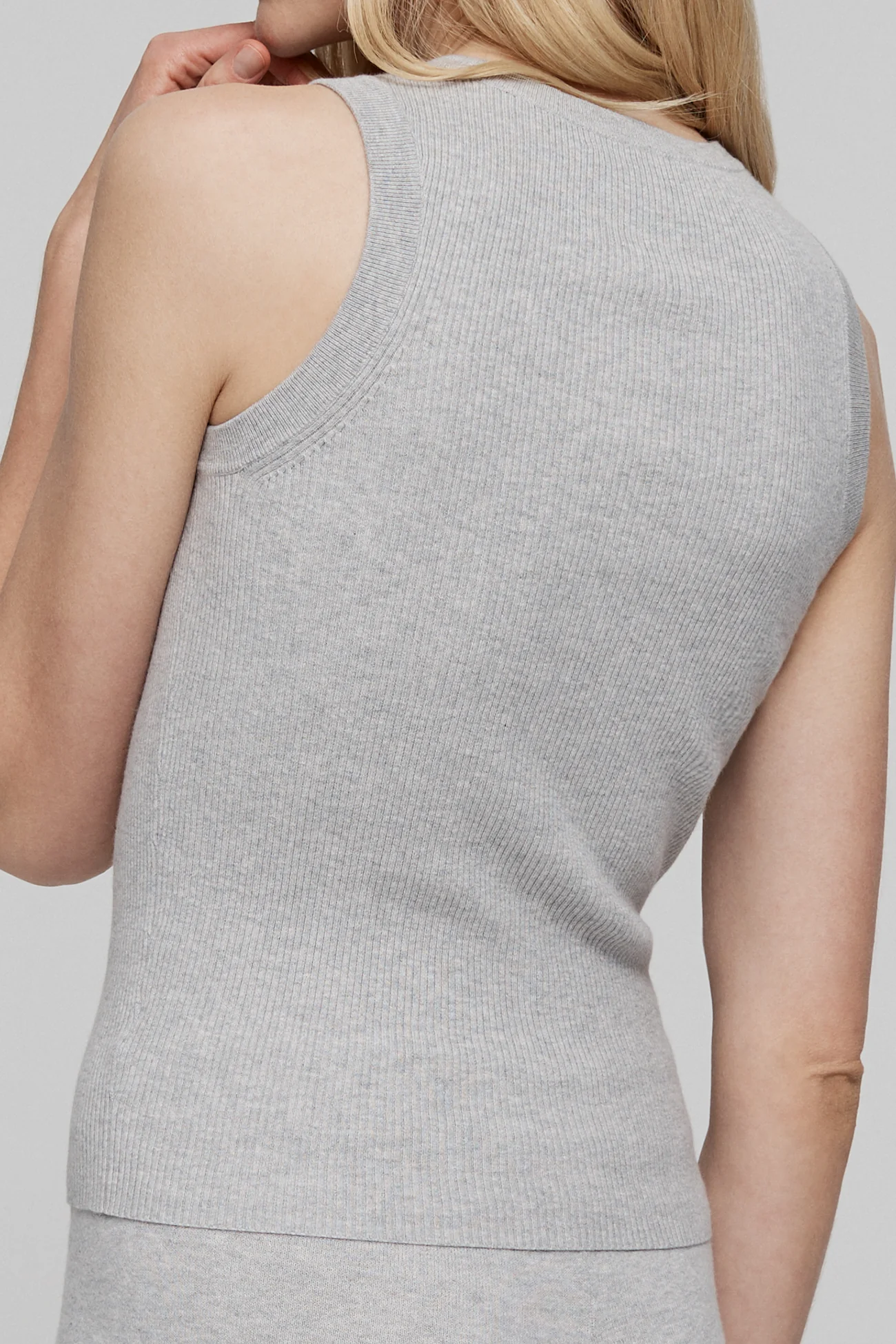 ALESSIA CREWNECK TANK - Image 21