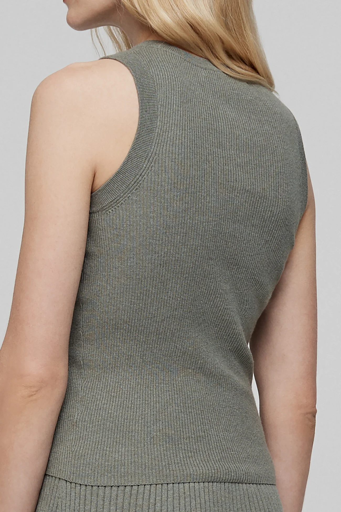 ALESSIA CREWNECK TANK - Image 26