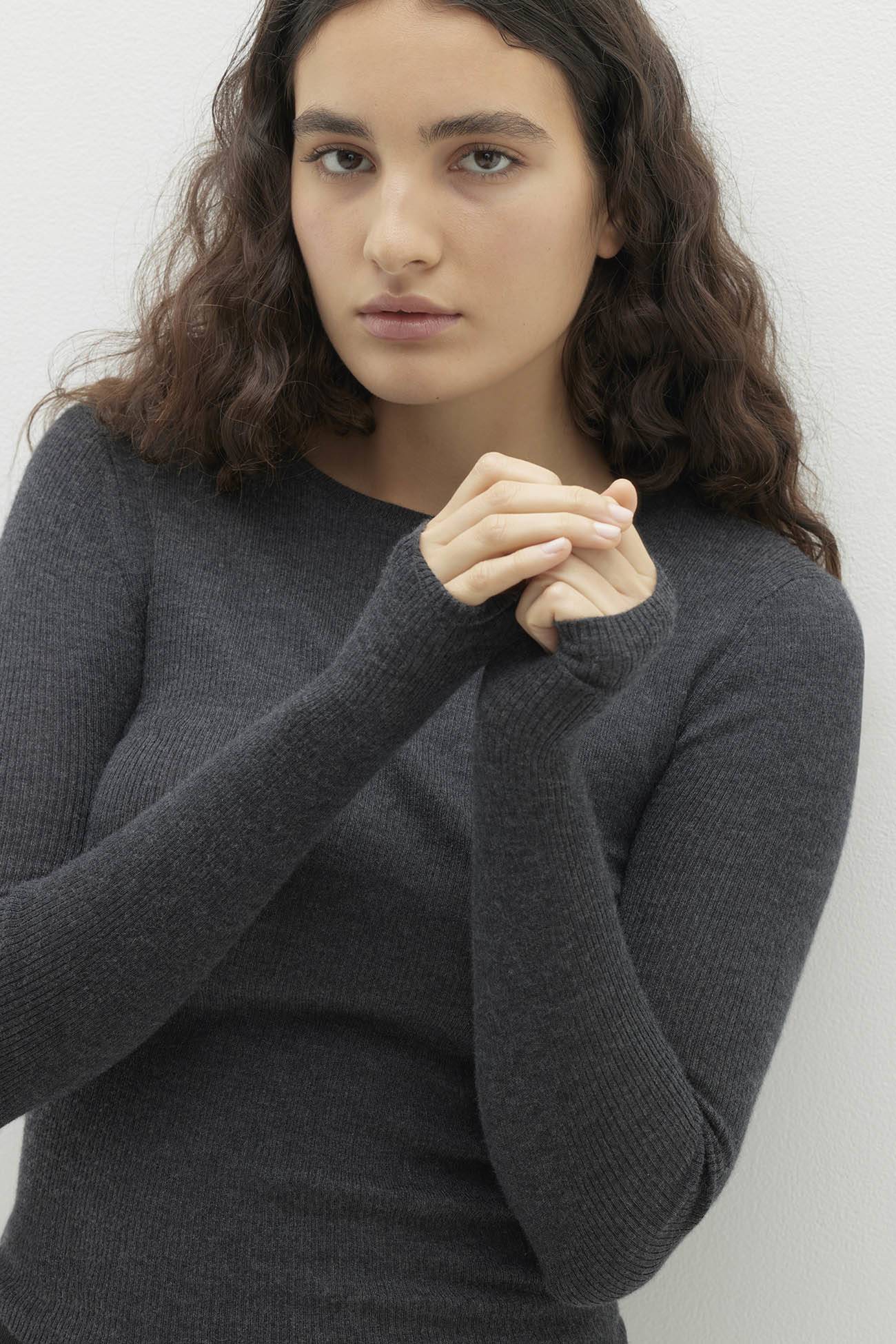 AMBER CASHMERE CREWNECK - Image 10