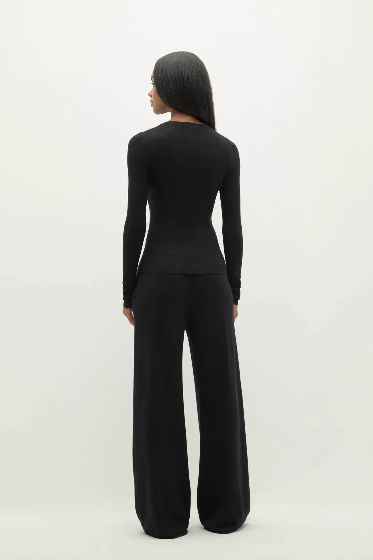 AMBER CASHMERE CREWNECK - Image 14