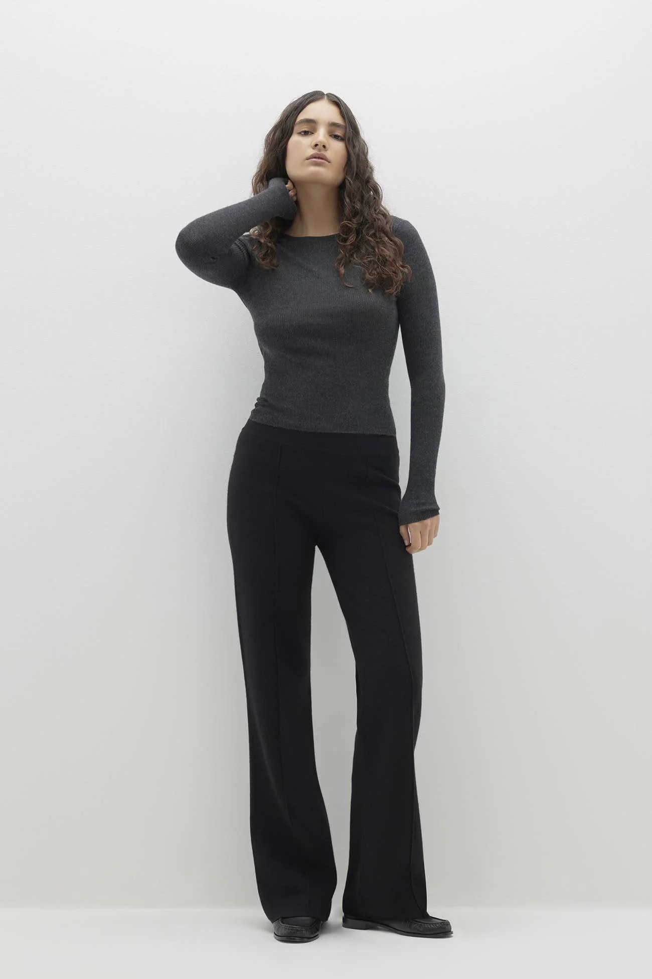 AMBER CASHMERE CREWNECK - Image 7