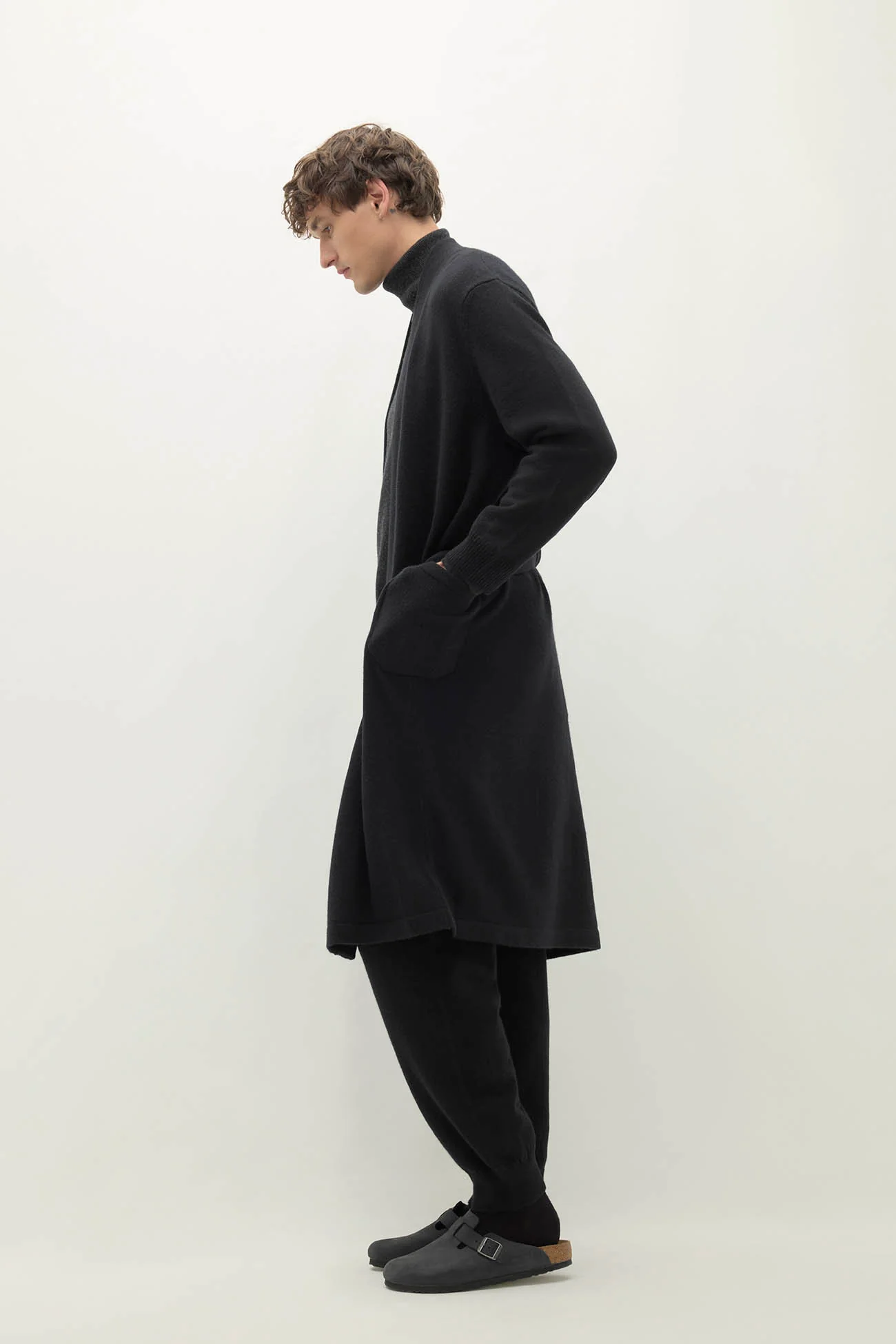 ANGUS CASHMERE ROBE - Image 12