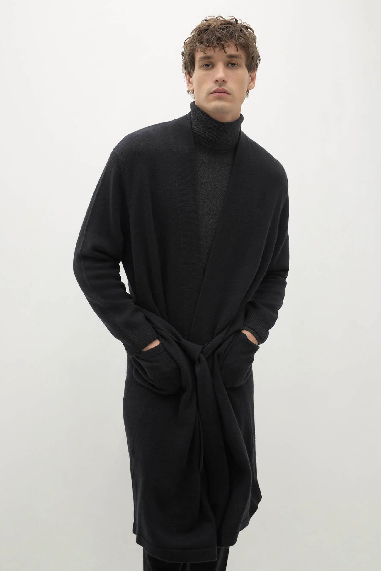 ANGUS CASHMERE ROBE - Image 14