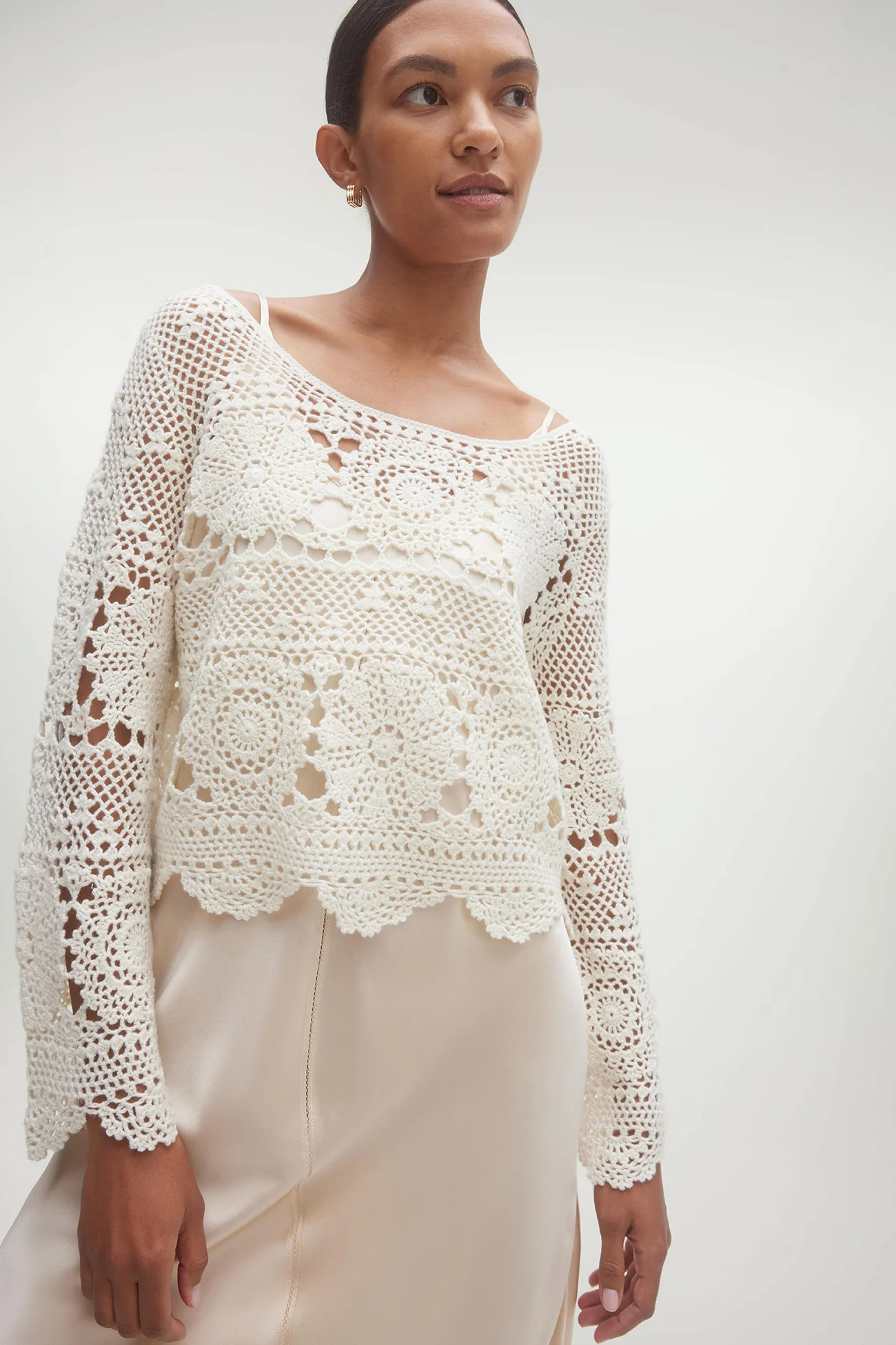 BRIA CROCHET CREWNECK - Image 19