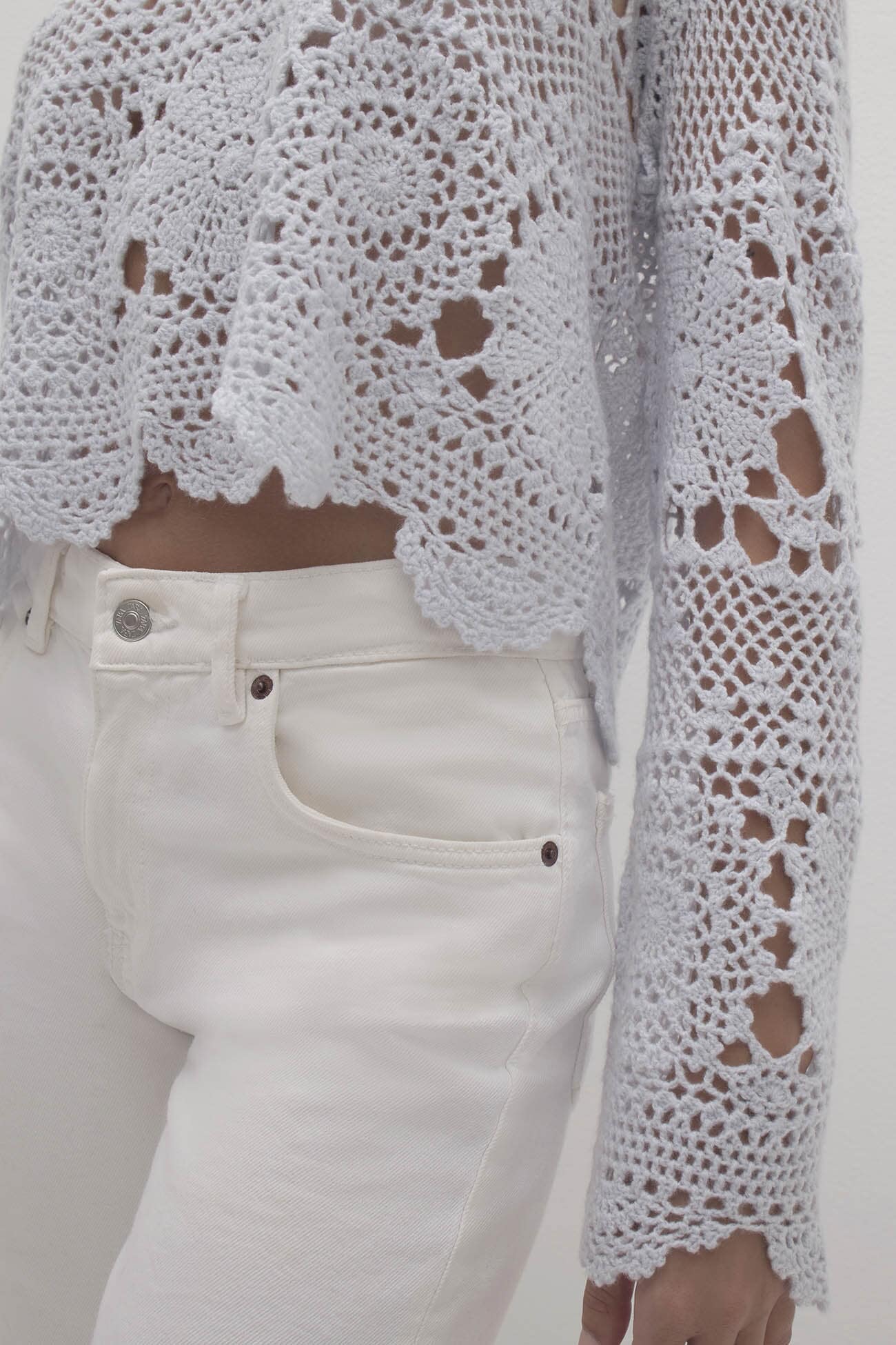 BRIA CROCHET CREWNECK - Image 6