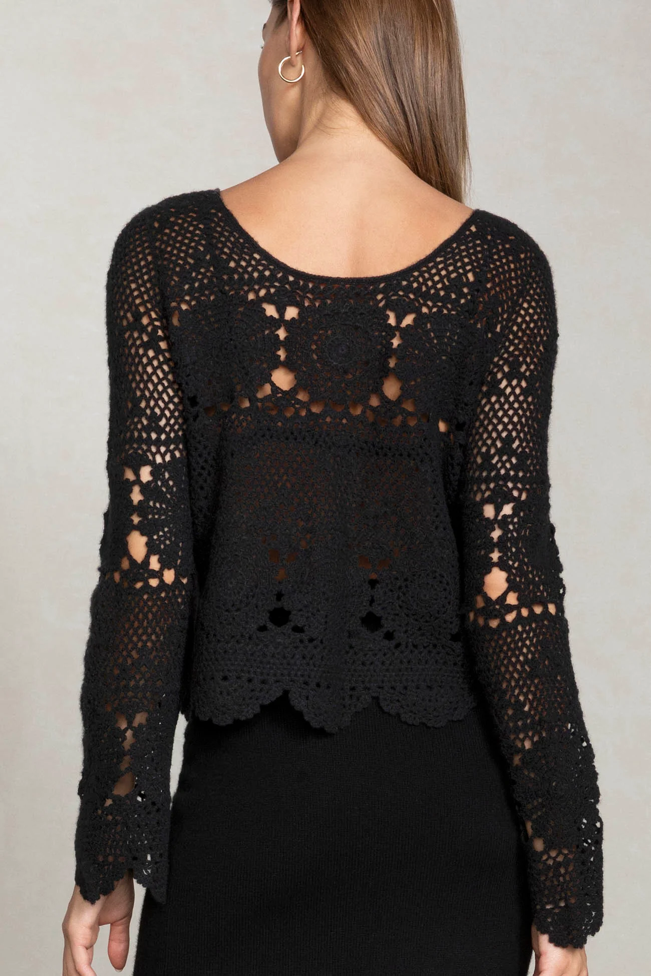 BRIA CROCHET CREWNECK - Image 9