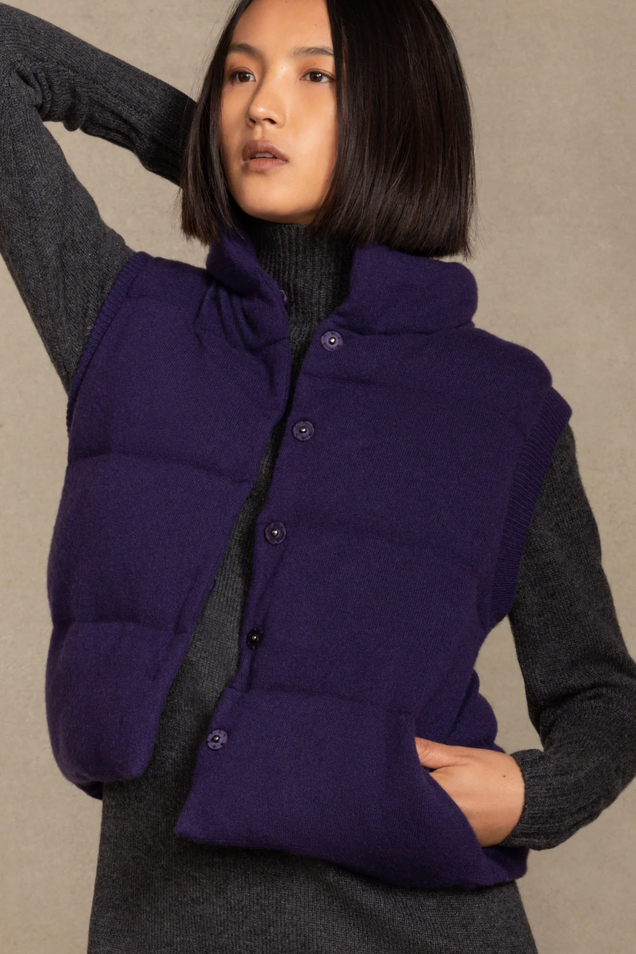 ELLIE PUFFER VEST - Image 28