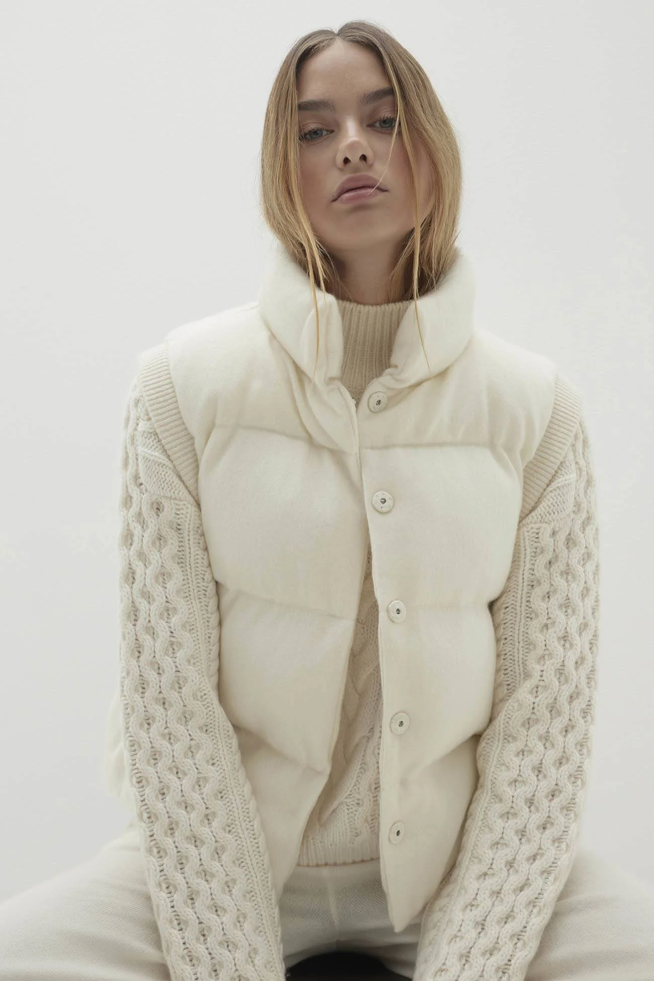 ELLIE PUFFER VEST - Image 41