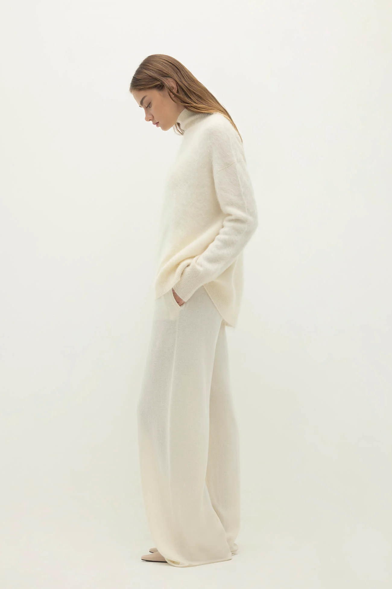 ETHEL BRUSHED CASHMERE TURTLENECK SWEATER - Image 22