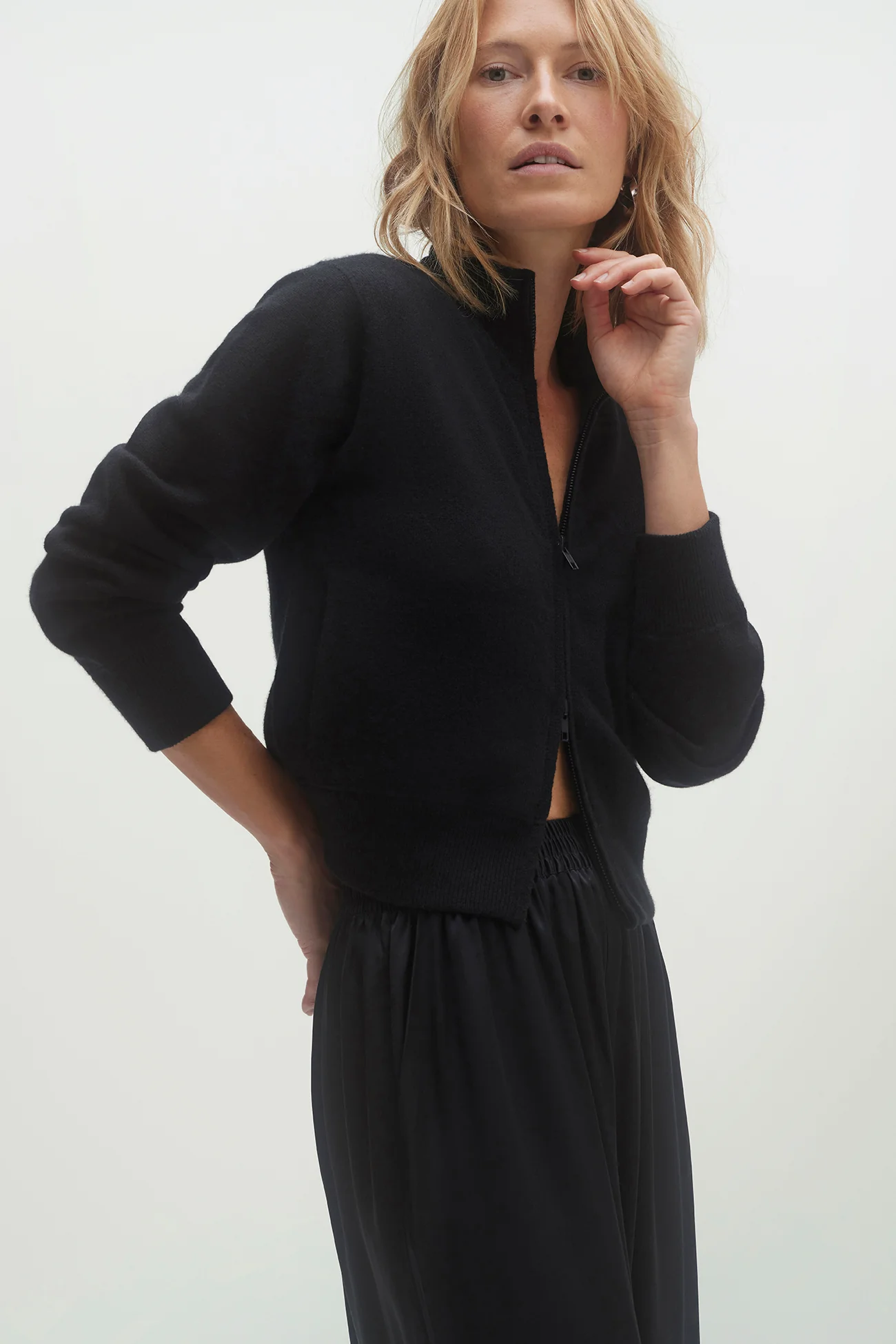 EVAN SILK WIDE LEG PANT | 33" INSEAM - Image 9