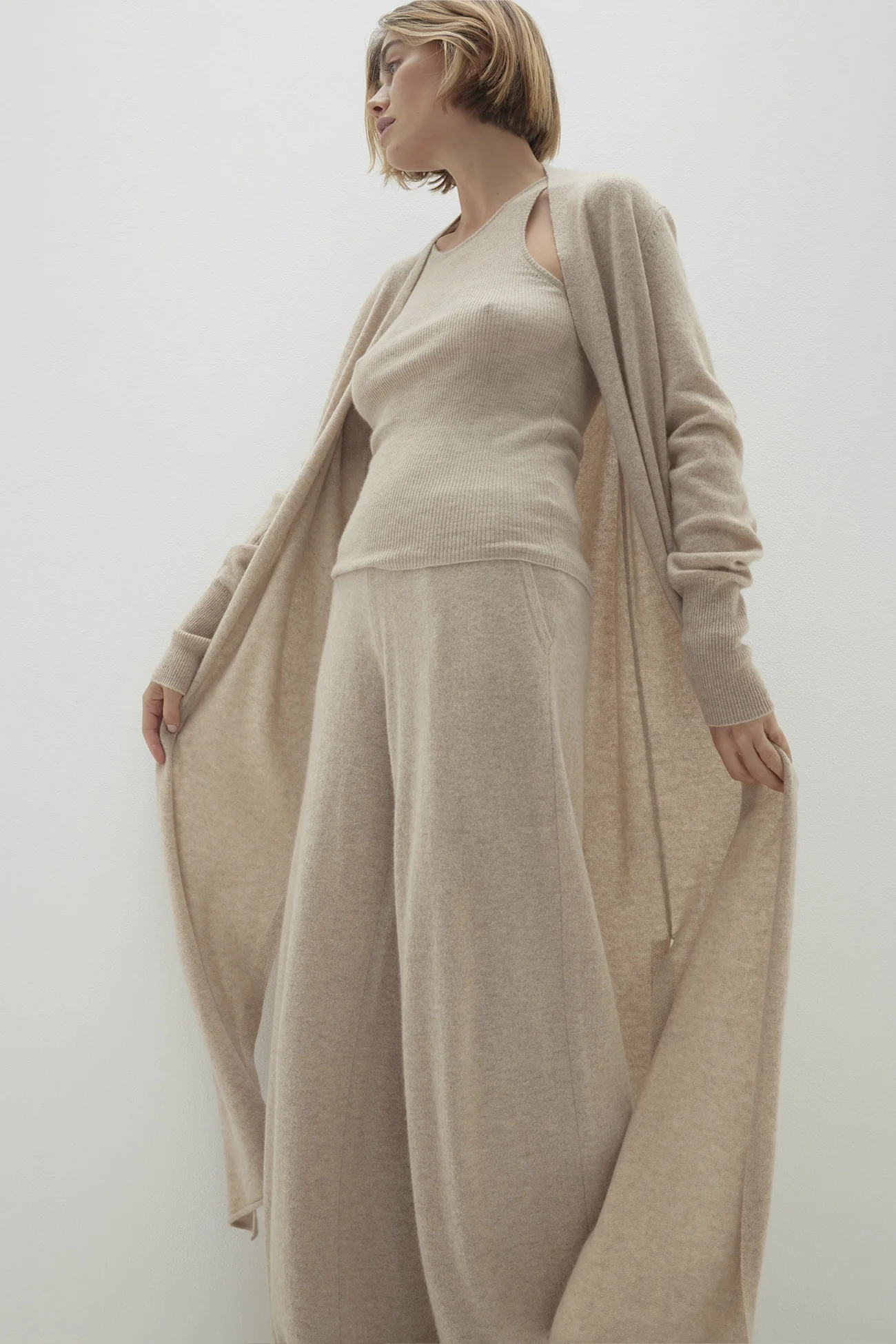 FAYE LONGLINE CASHMERE CARDIGAN - Image 13