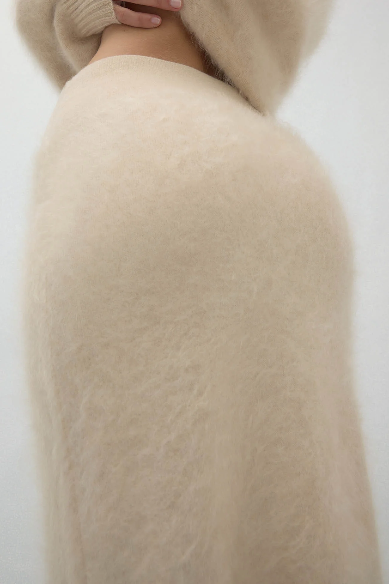 FRANCESCA BRUSHED CASHMERE MIDI SKIRT - Image 5