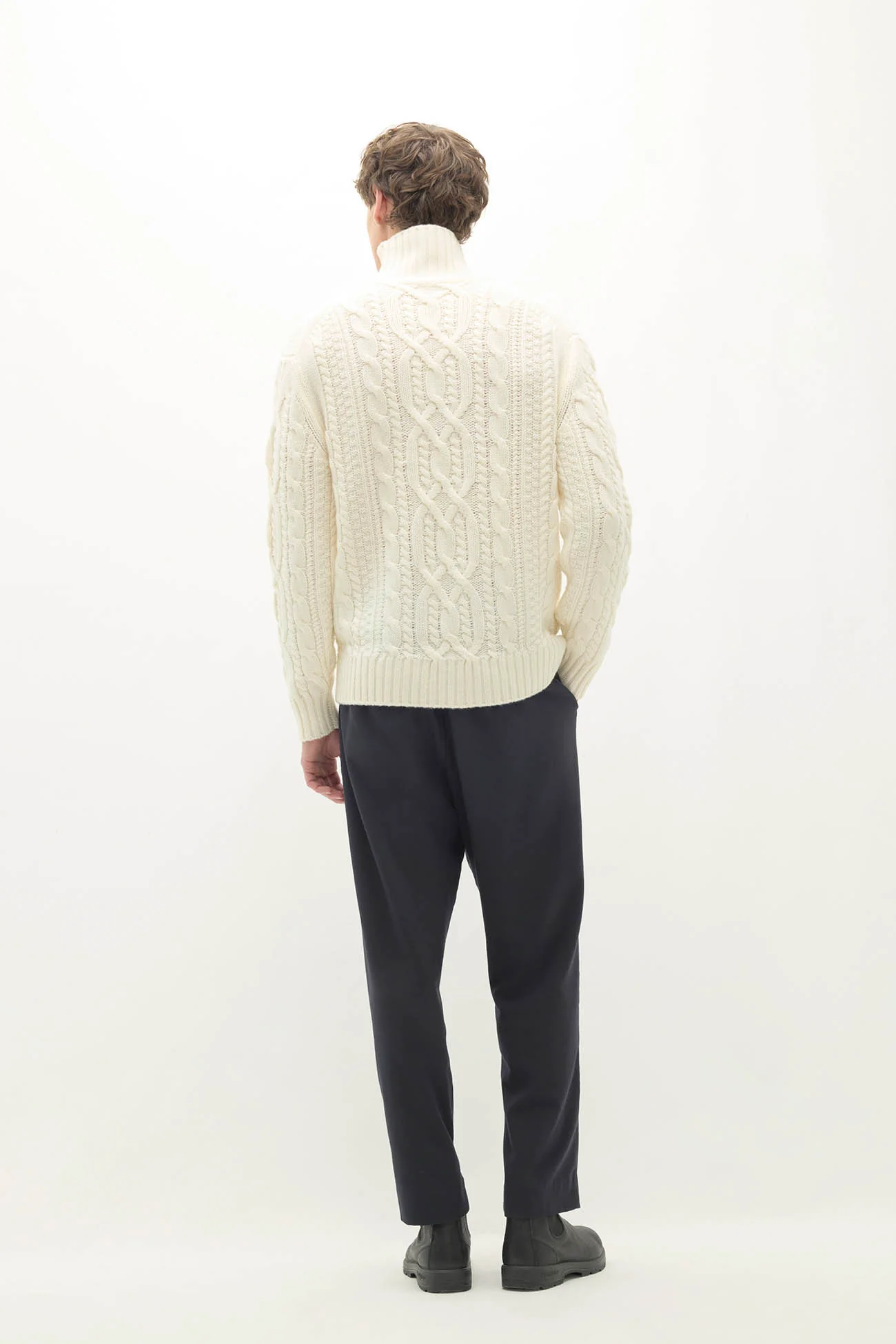 HENRY TURTLENECK CASHMERE SWEATER - Image 8