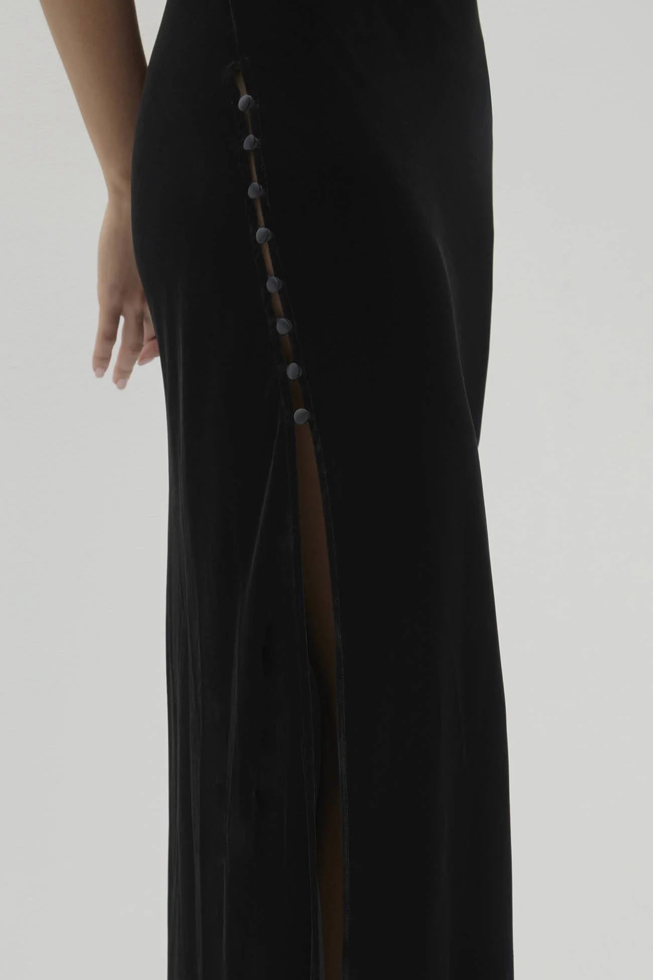 JADE VELVET MAXI DRESS - Image 6