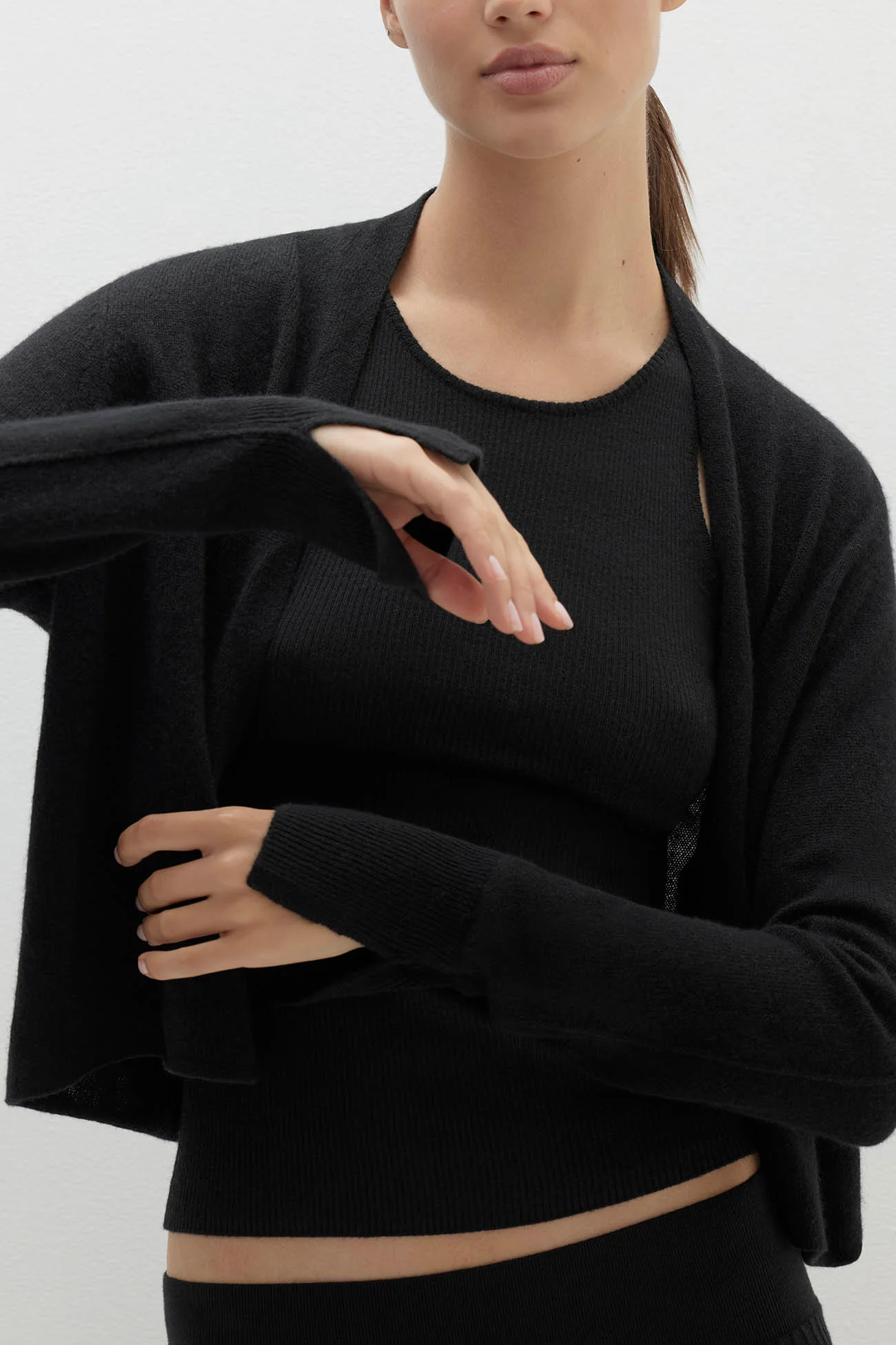 JUNO CROPPED CASHMERE CARDIGAN - Image 10