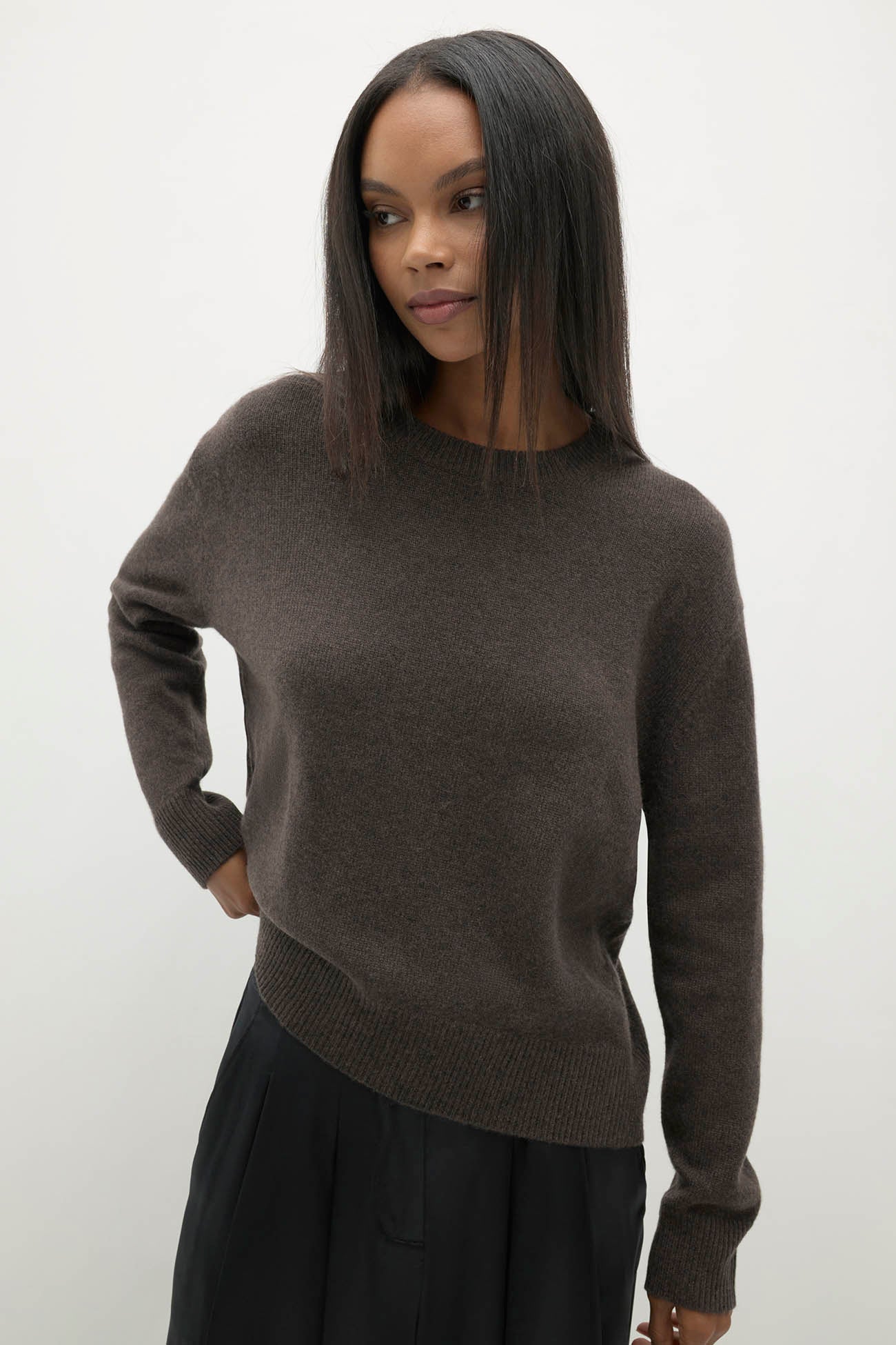 KAIA CREWNECK CASHMERE SWEATER - Image 12