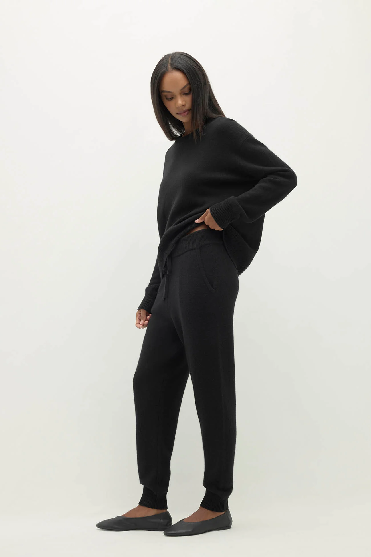 KAIA CREWNECK CASHMERE SWEATER - Image 21