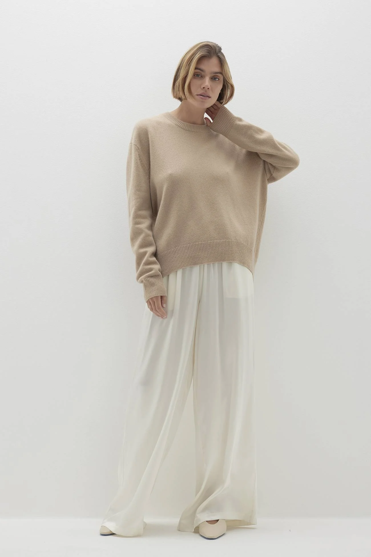 KAIA CREWNECK CASHMERE SWEATER - Image 35