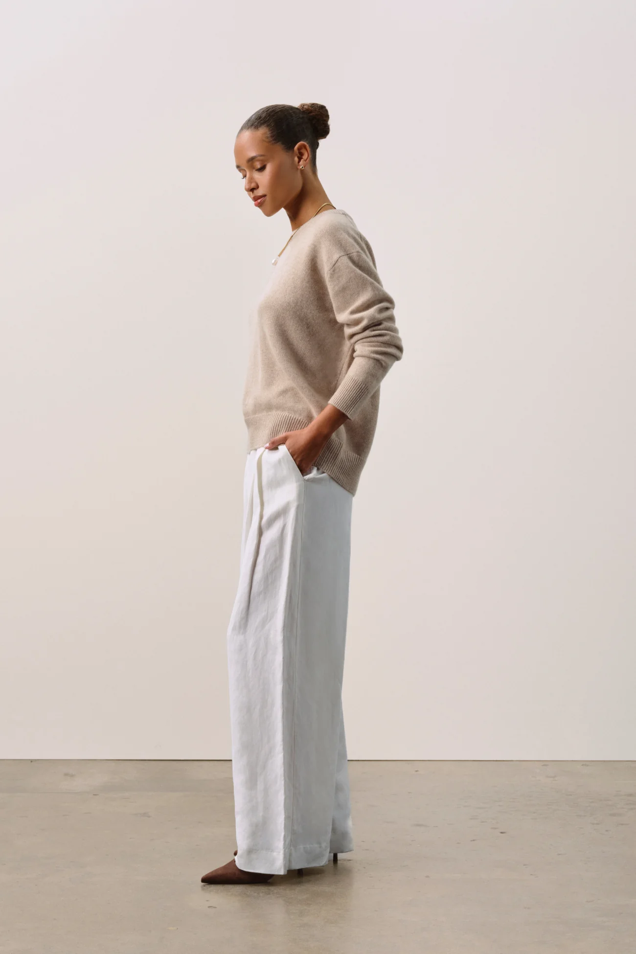 KAIA CREWNECK CASHMERE SWEATER - Image 4