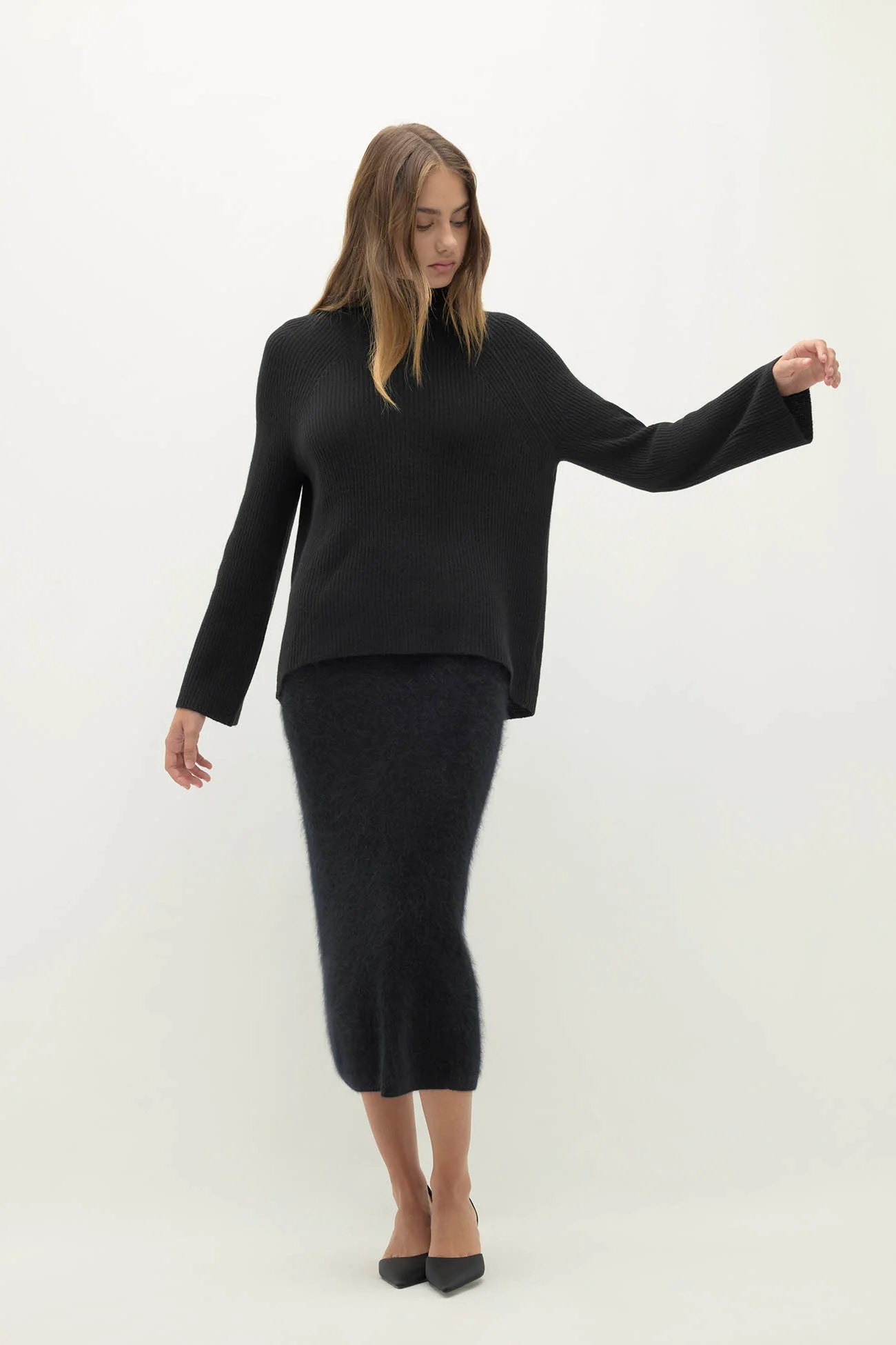 KORA CASHMERE MOCK NECK SWEATER - Image 16
