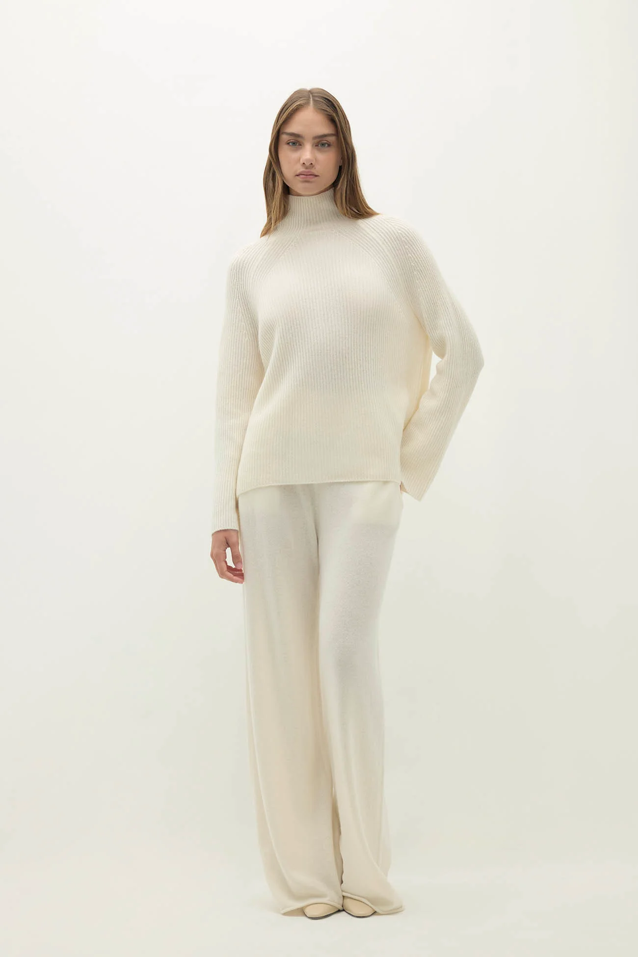 KORA CASHMERE MOCK NECK SWEATER - Image 22