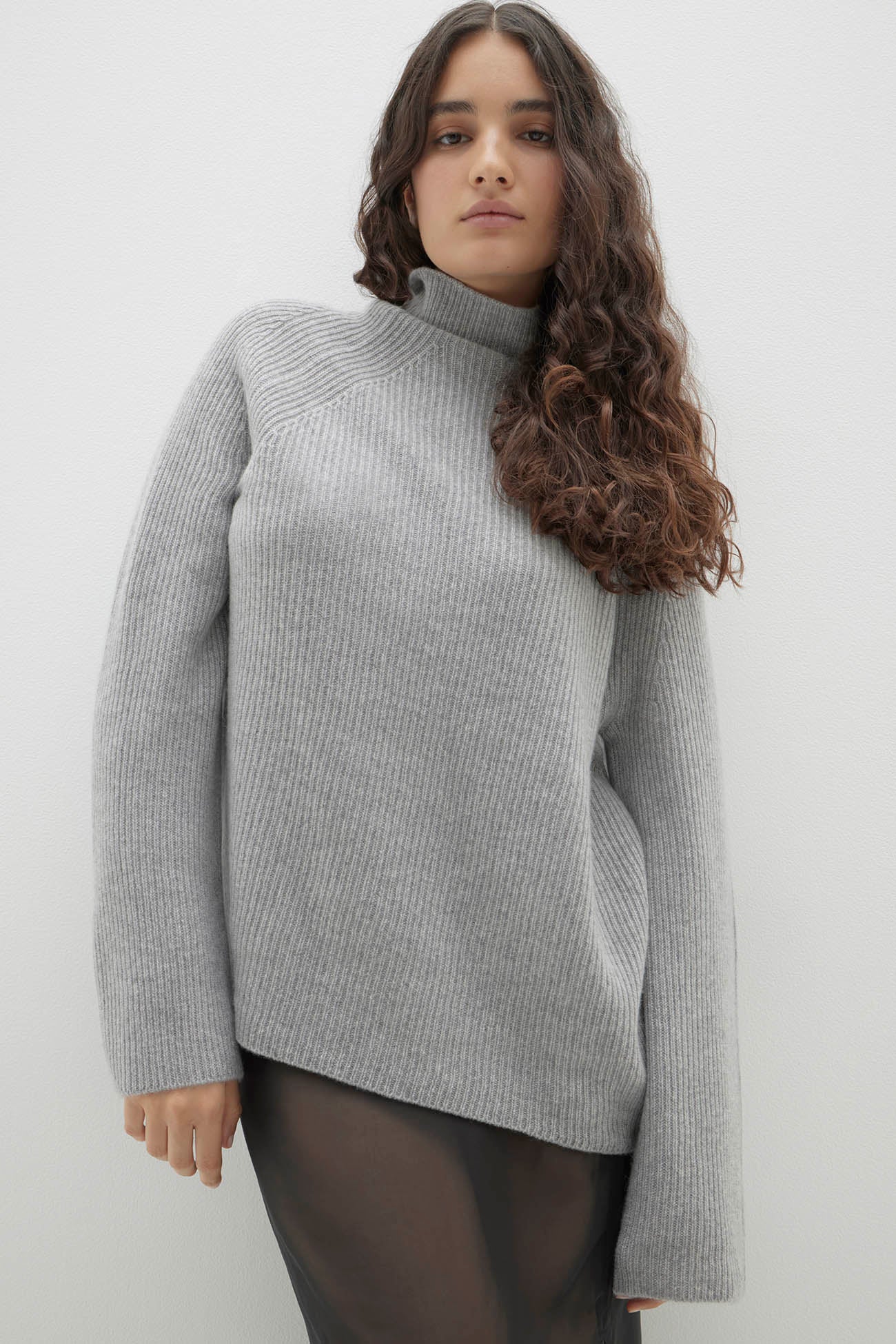 KORA CASHMERE MOCK NECK SWEATER - Image 4