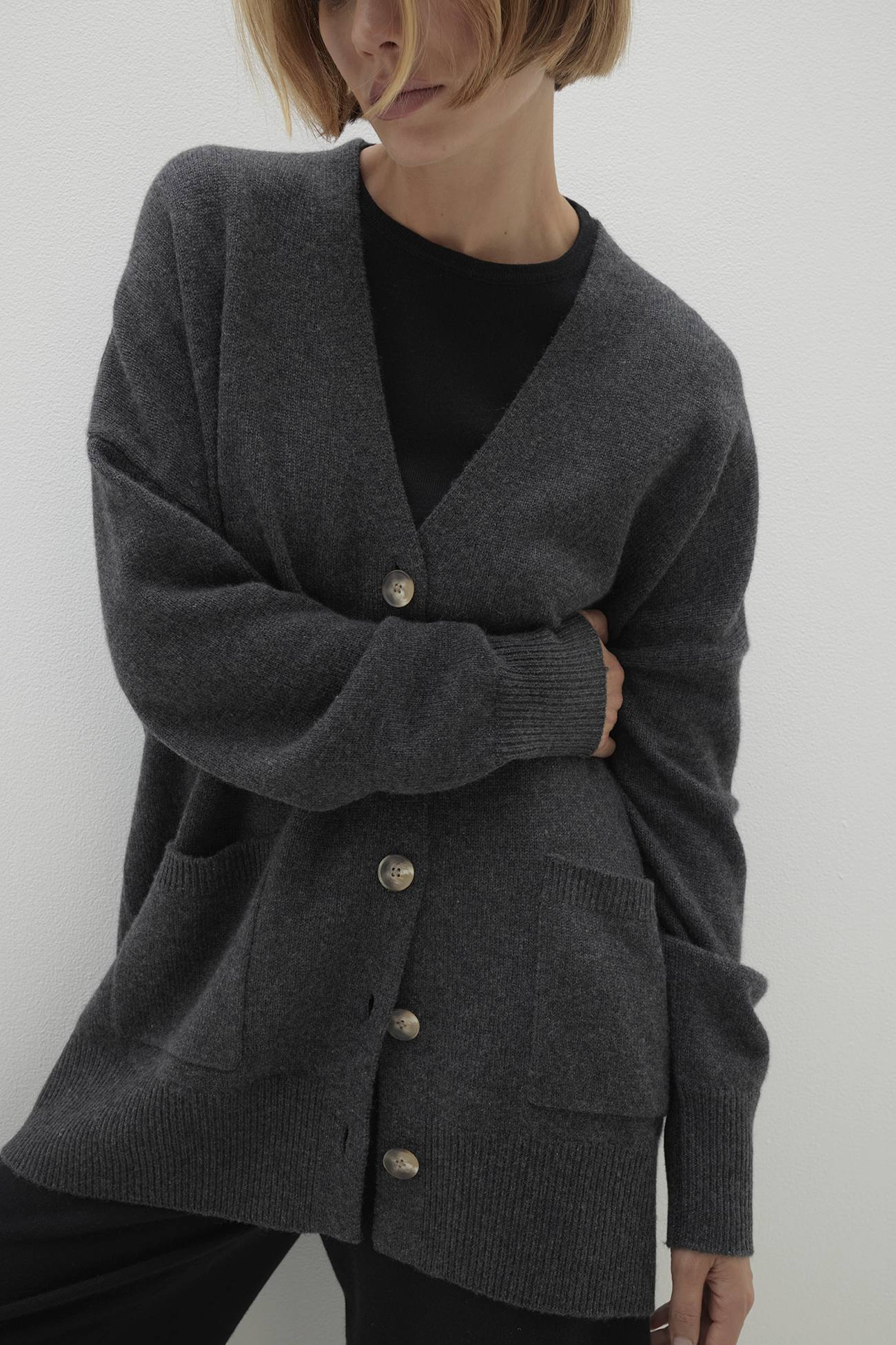 LILY BUTTON-UP CASHMERE CARDIGAN - Image 26