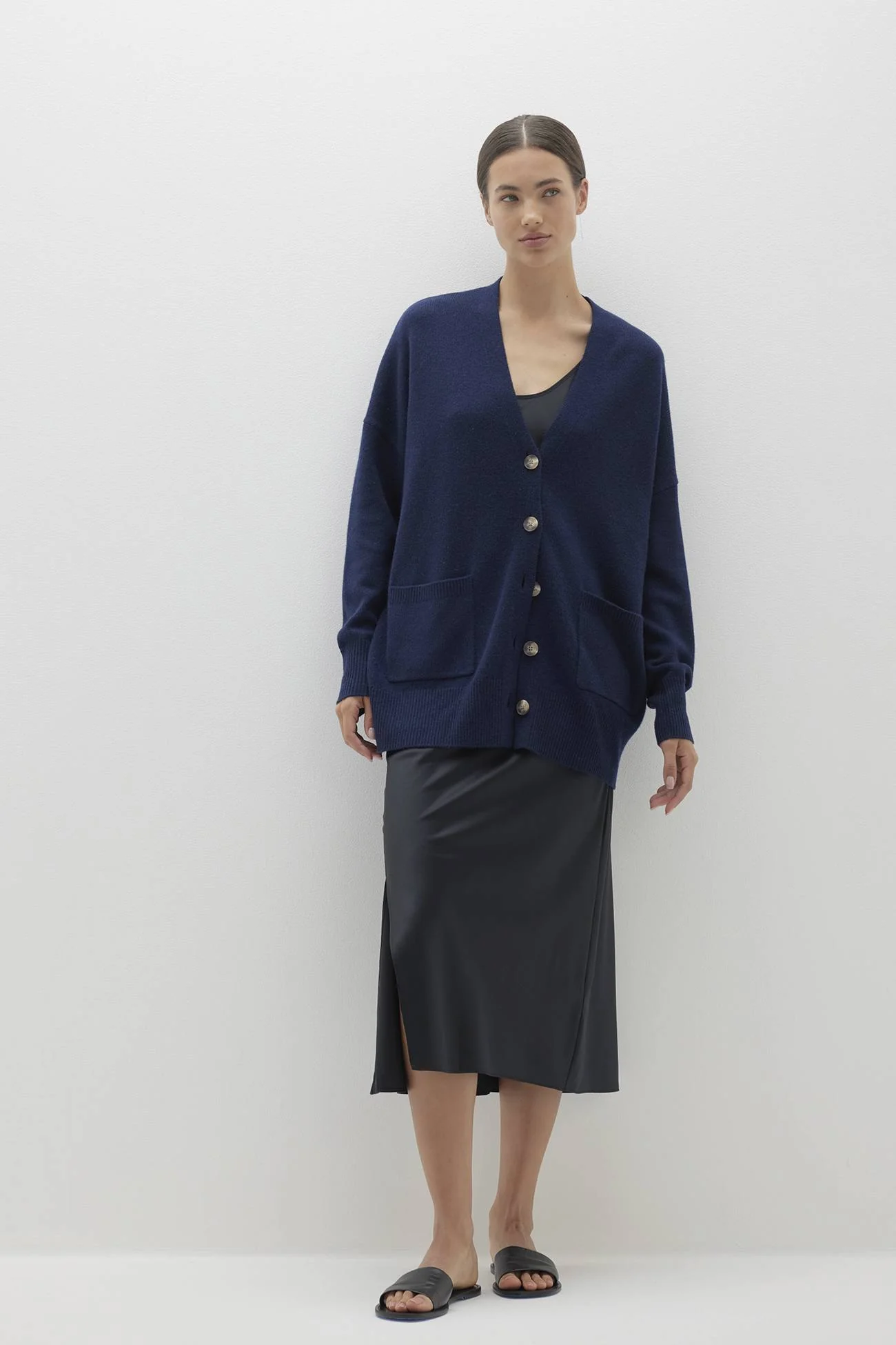 LILY BUTTON-UP CASHMERE CARDIGAN - Image 36
