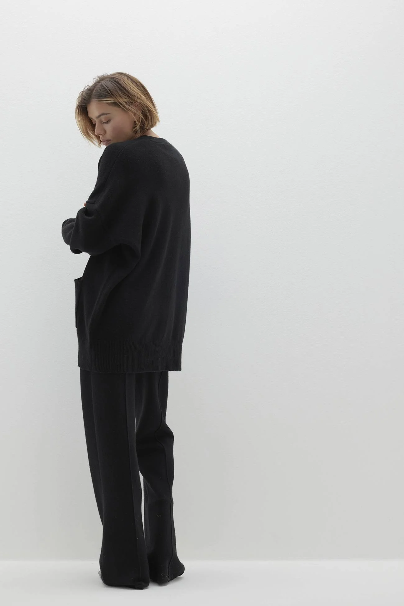 LILY BUTTON-UP CASHMERE CARDIGAN - Image 4