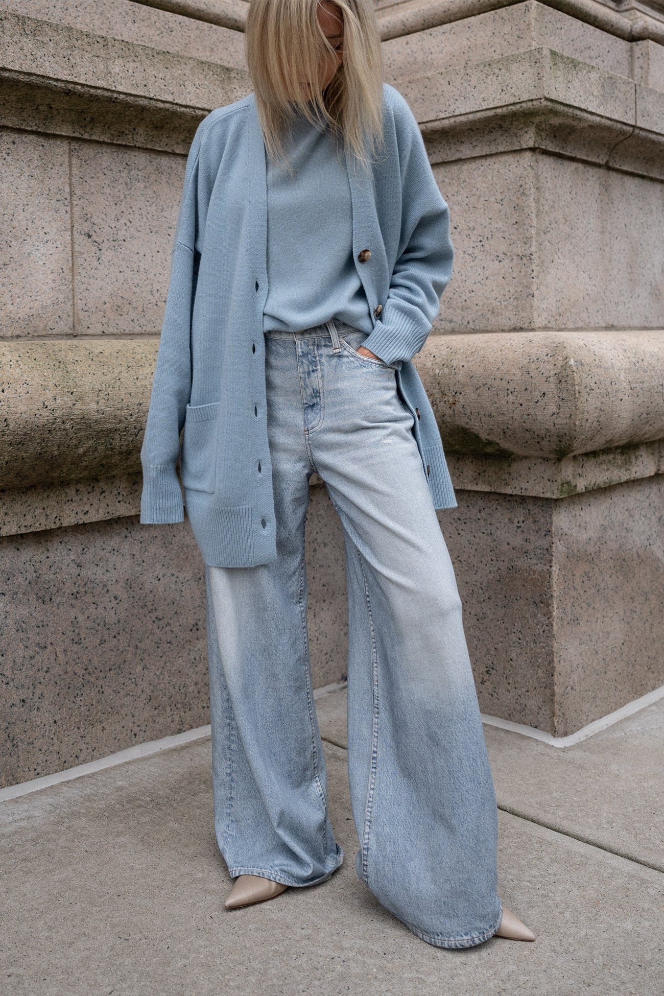 LILY BUTTON-UP CASHMERE CARDIGAN - Image 7