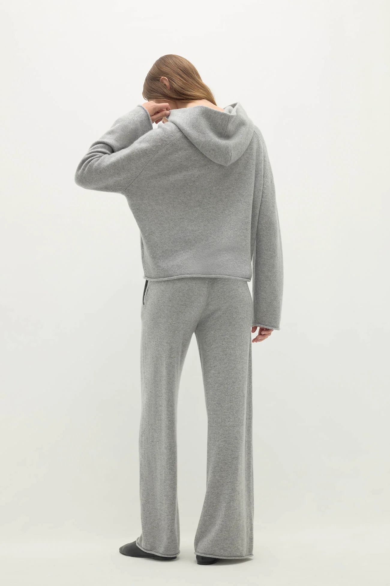 MAI CASHMERE HOODIE - Image 11