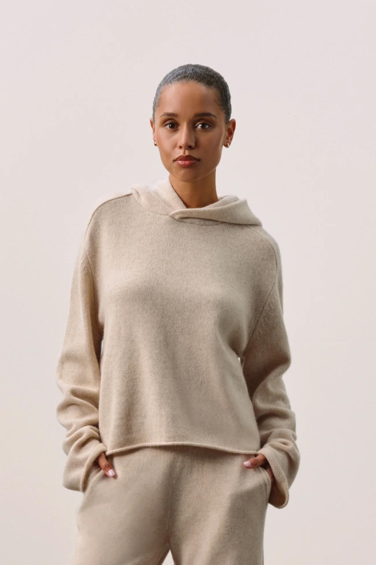 MAI CASHMERE HOODIE - Image 21
