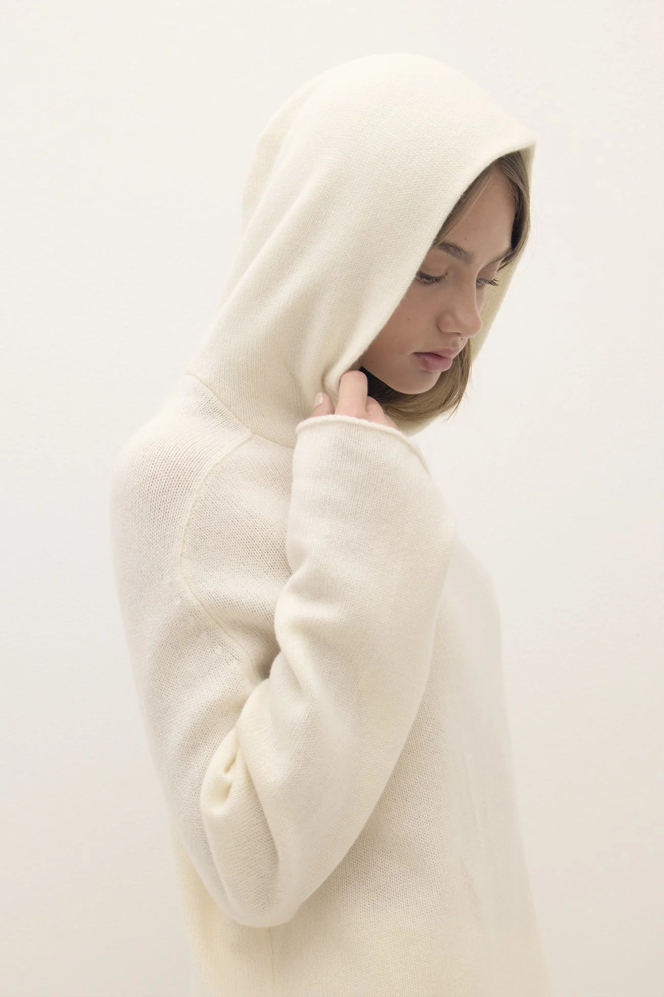 MAI CASHMERE HOODIE - Image 4