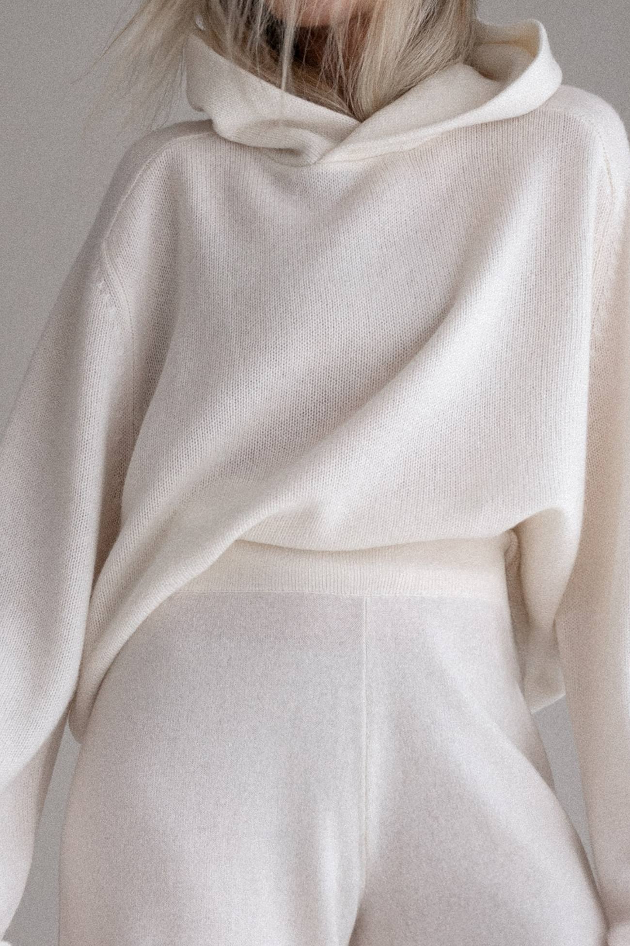 MAI CASHMERE HOODIE - Image 6