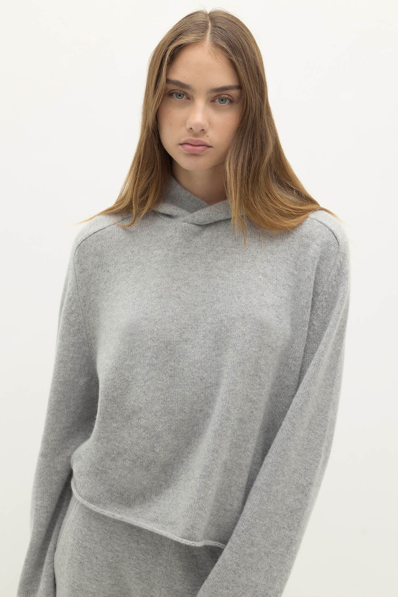 MAI CASHMERE HOODIE - Image 9