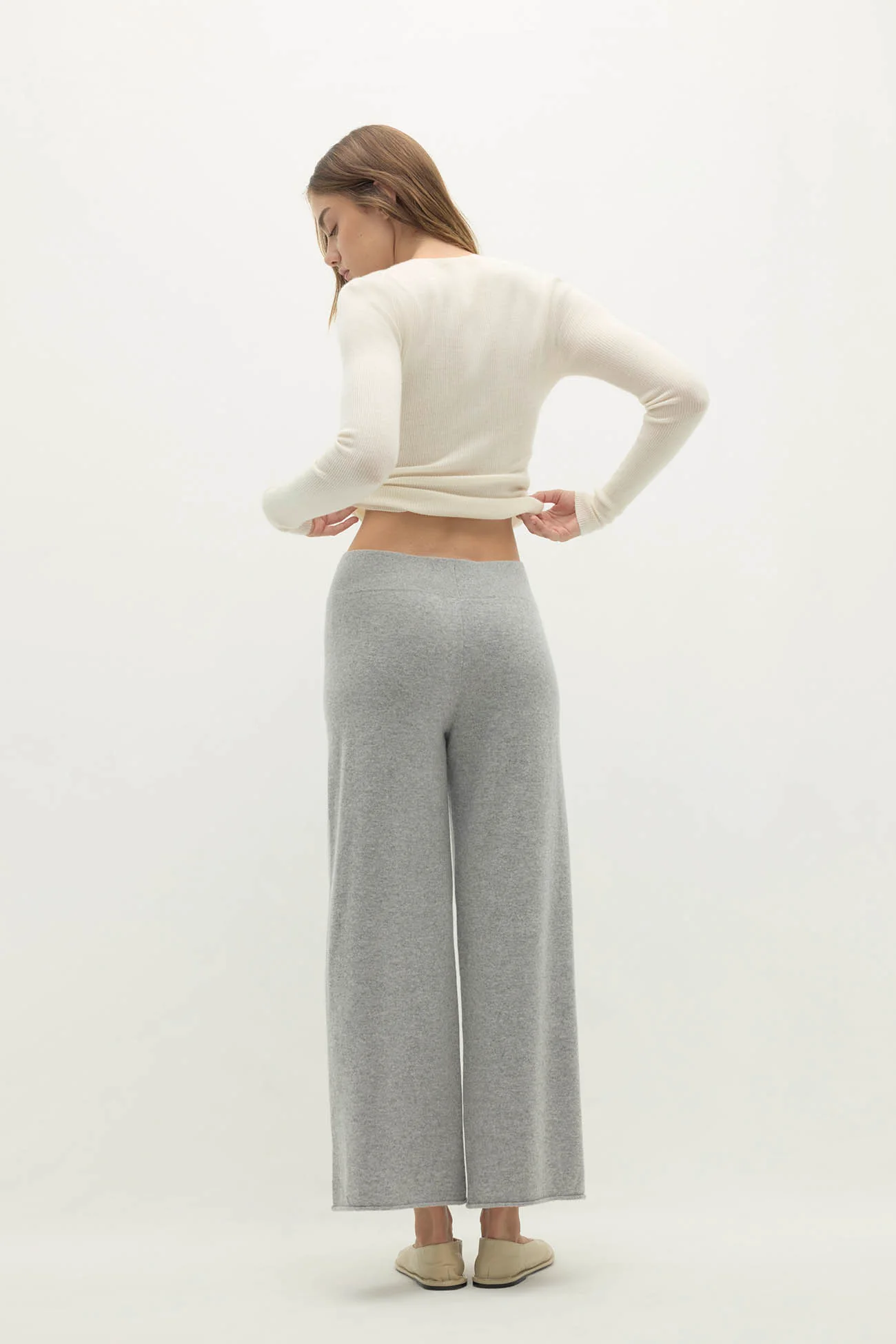 MARINA CROPPED CASHMERE PANT - Image 11