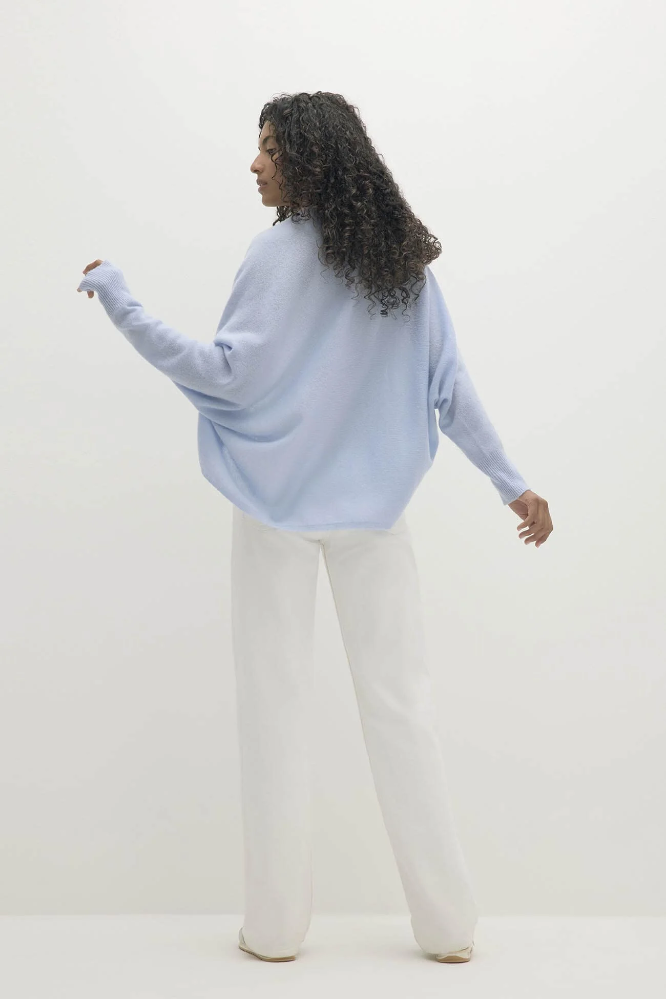 MELI CASHMERE SHRUG - Image 16