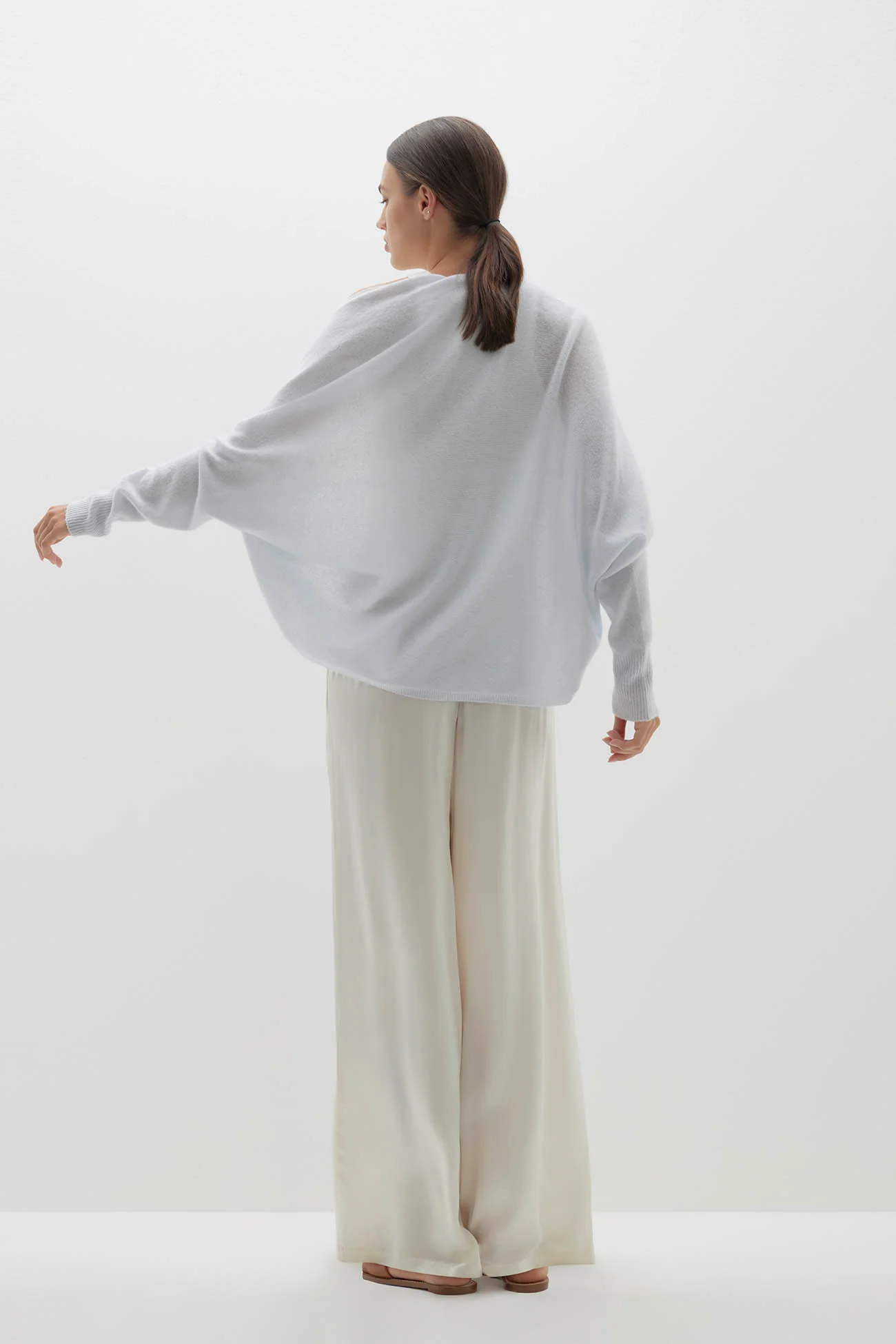 MELI CASHMERE SHRUG - Image 37
