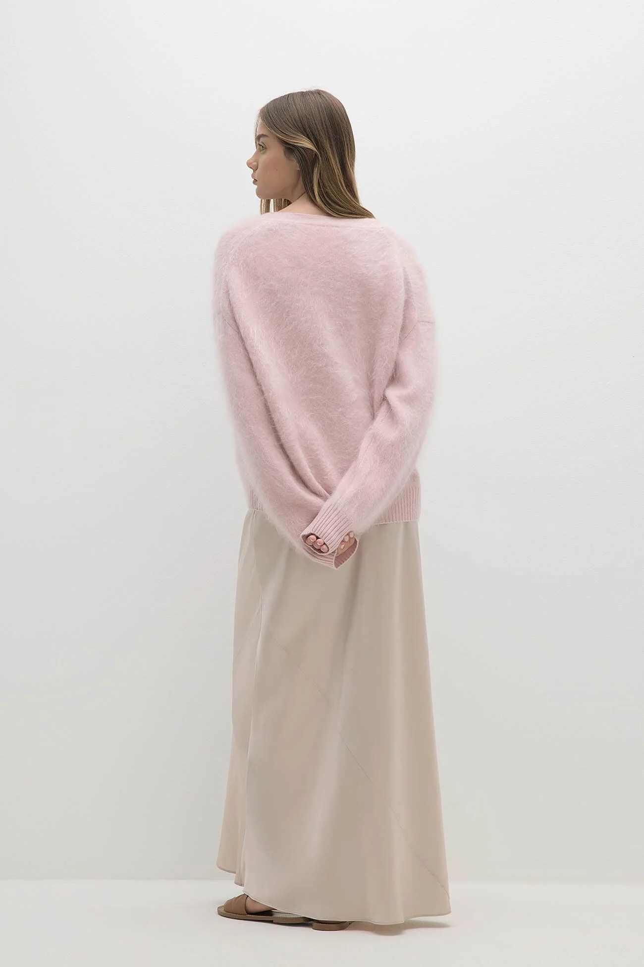 MICHAELA BRUSHED CASHMERE CARDIGAN - Image 23