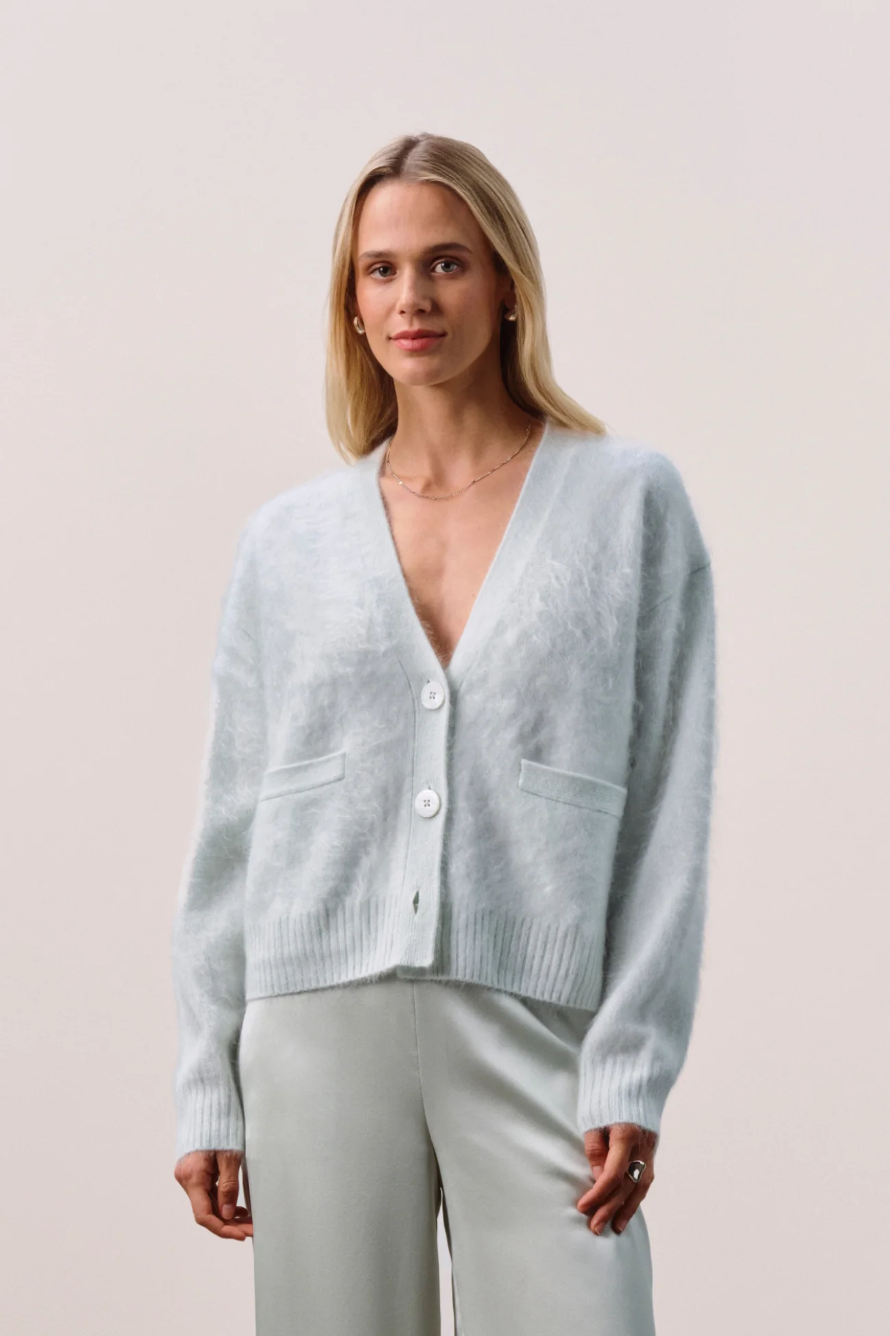 MICHAELA BRUSHED CASHMERE CARDIGAN - Image 46