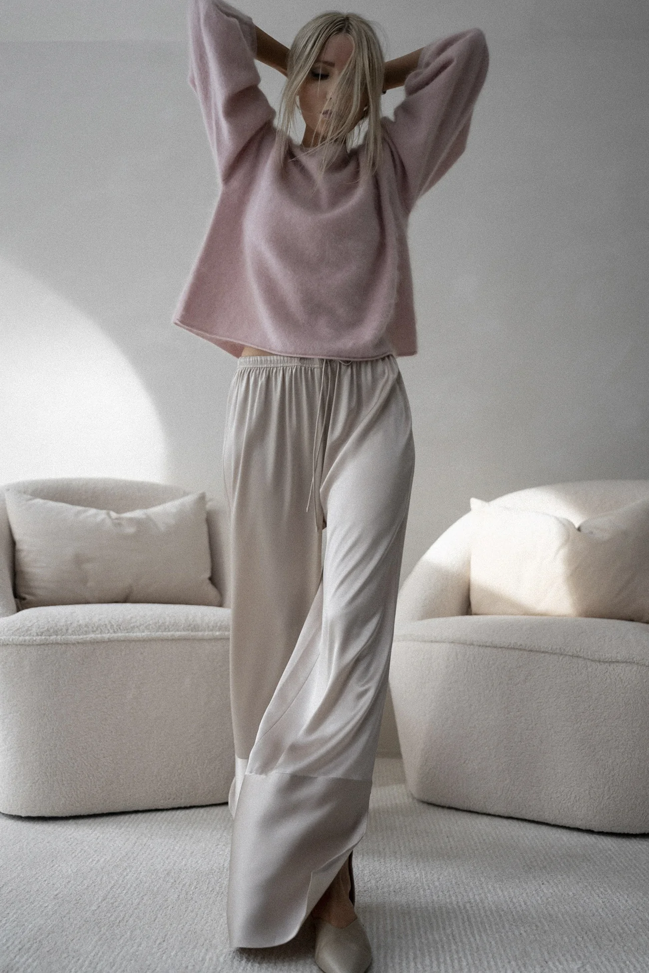 MOLLY SILK WIDE-LEG PANT - Image 7