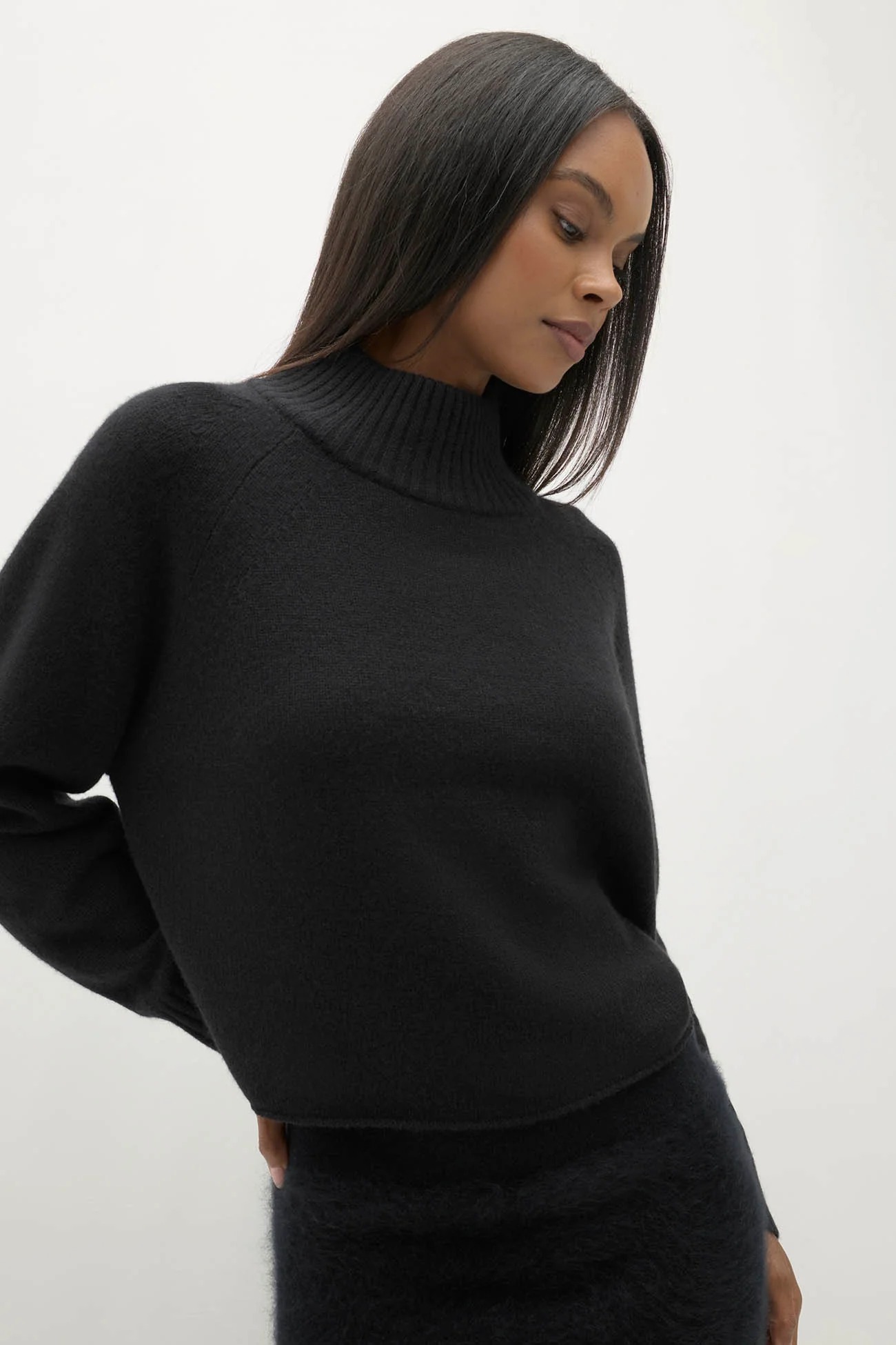 NOEMI CASHMERE MOCK NECK - Image 6