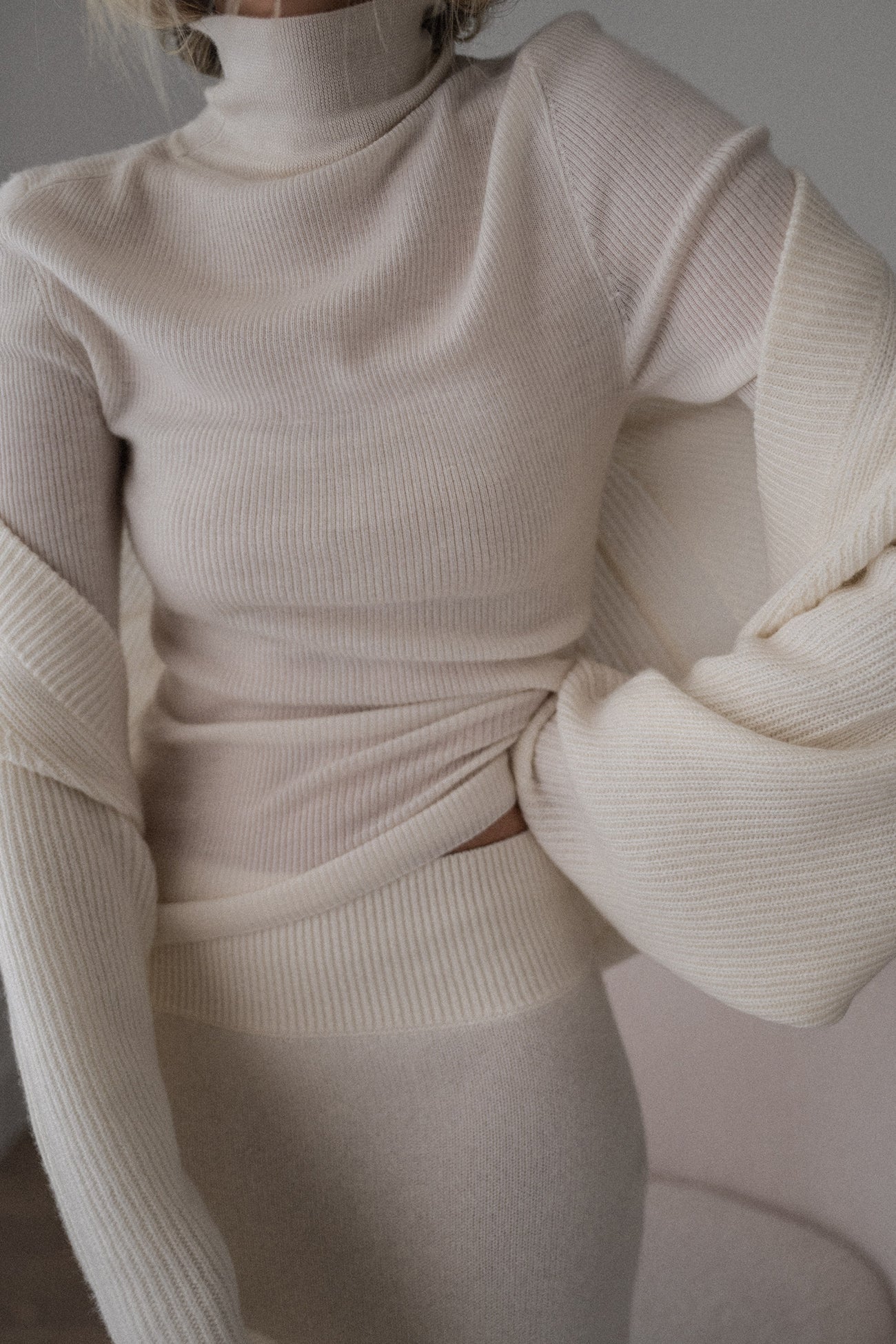 RUMER FITTED CASHMERE TURTLENECK - Image 48