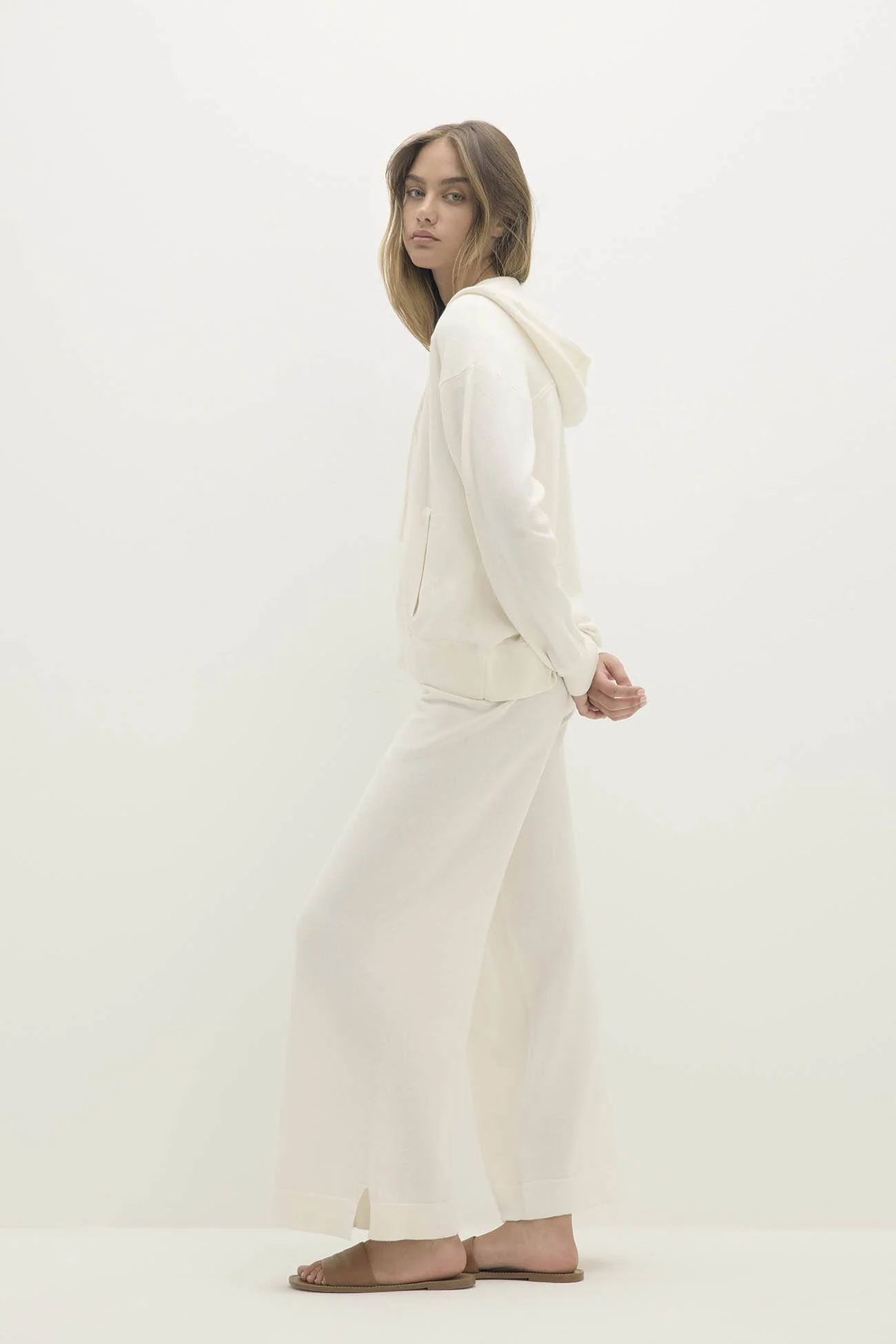 SERENA COTTON CASHMERE ZIP-UP HOODIE - Image 10