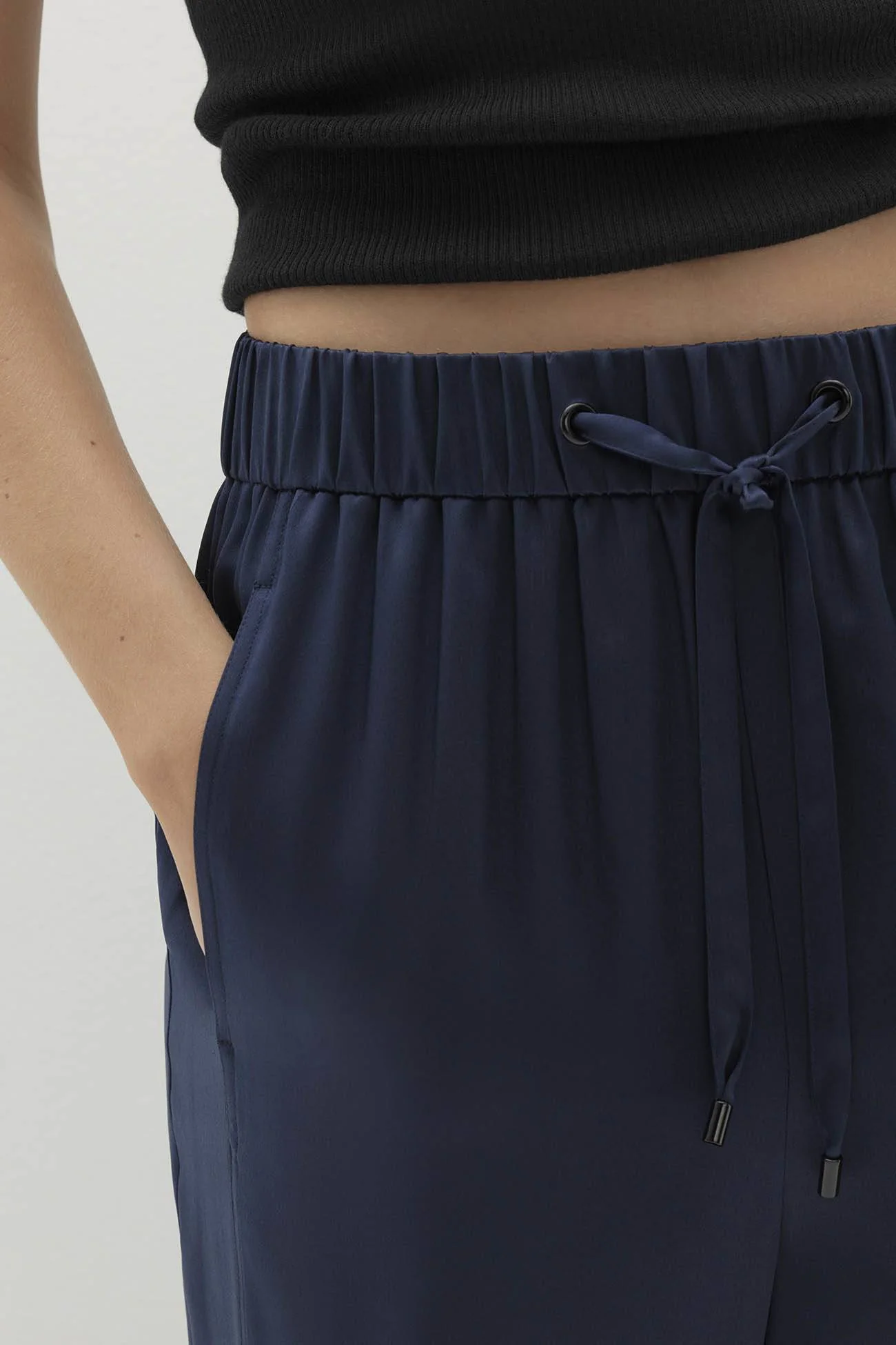 SHERRY SILK JOGGER - Image 5