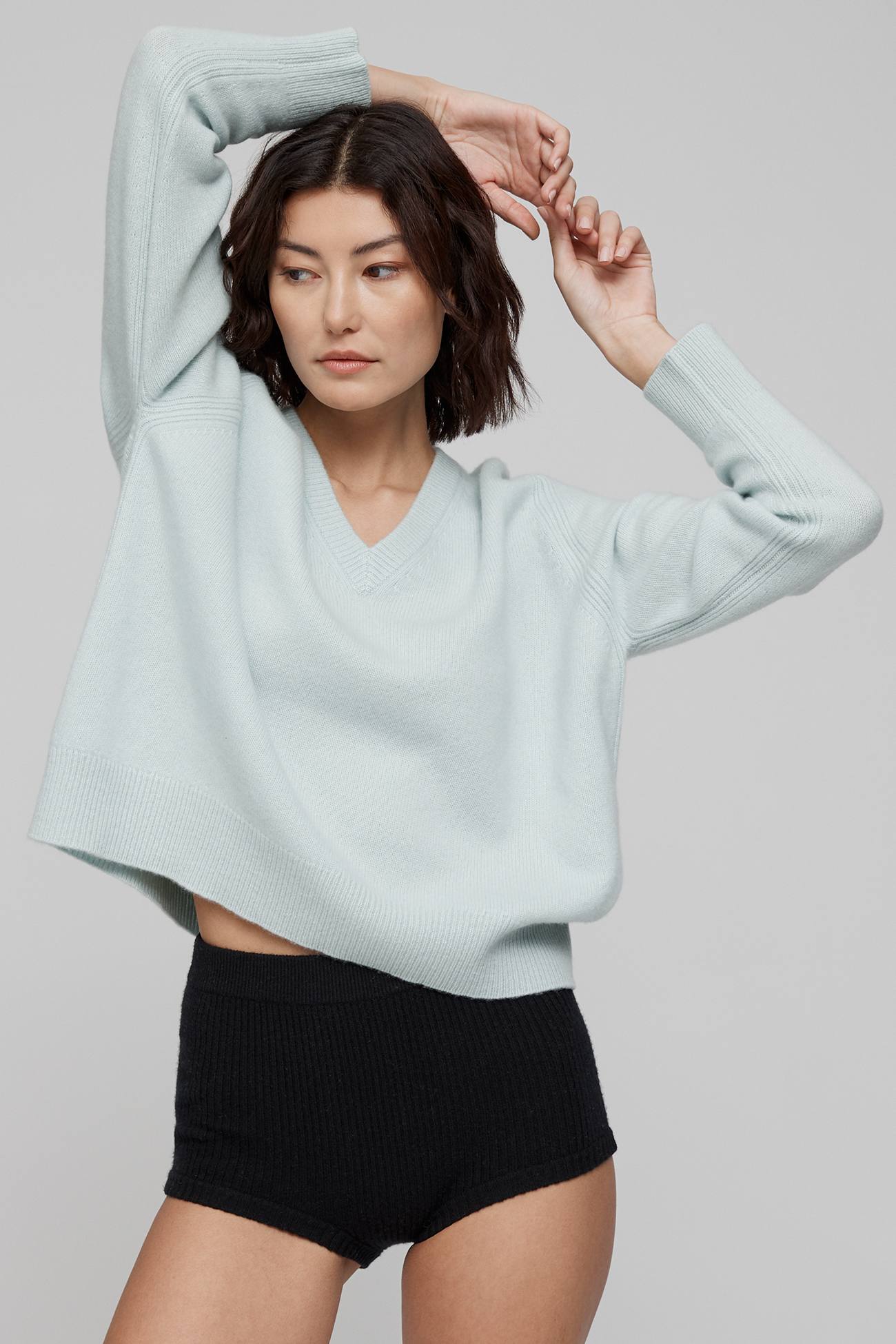 SYDNEY V-NECK CASHMERE SWEATER - Image 7