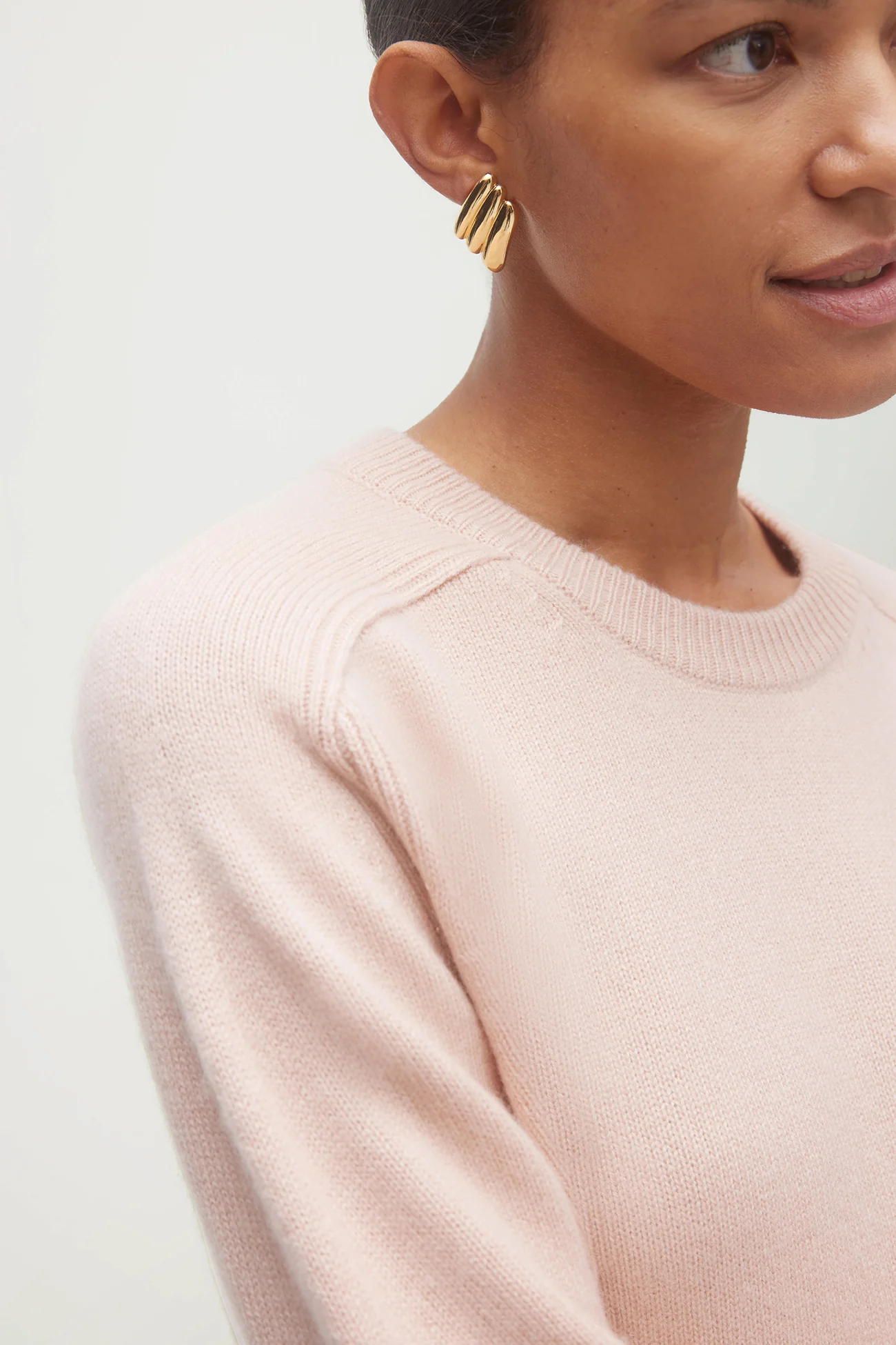 TAMMY CASHMERE CREWNECK SWEATER - Image 19
