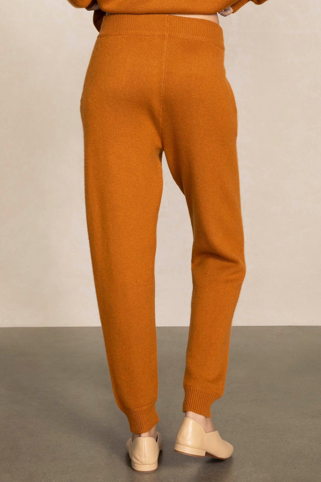 URI JOGGER PANT - Image 31